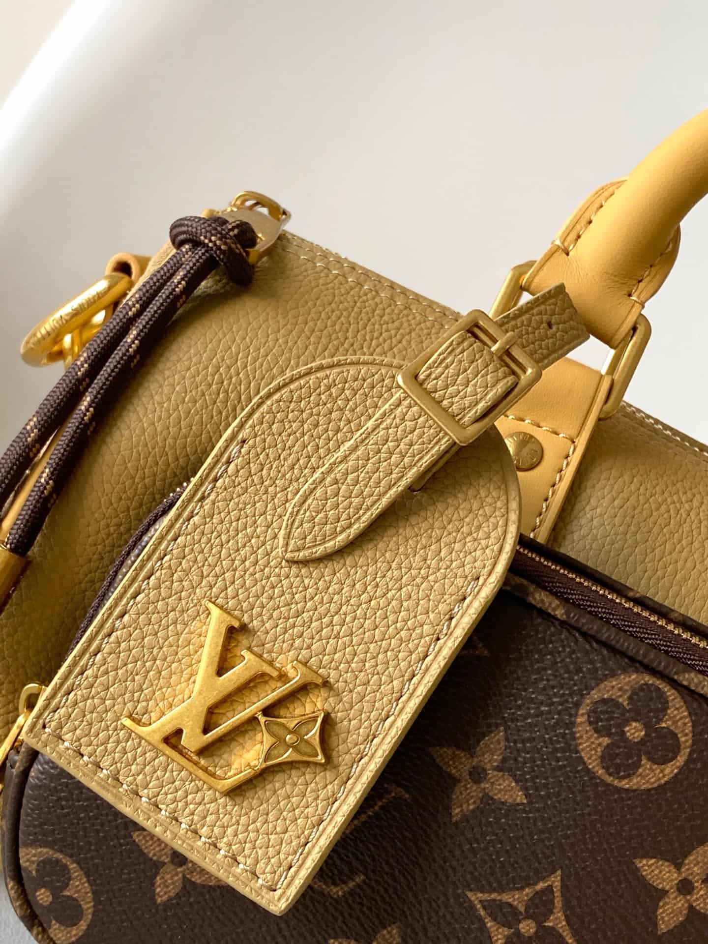 Louis Vuitton Keepall Bandouliere 25 Monogram Embossed Canvas M12627 High