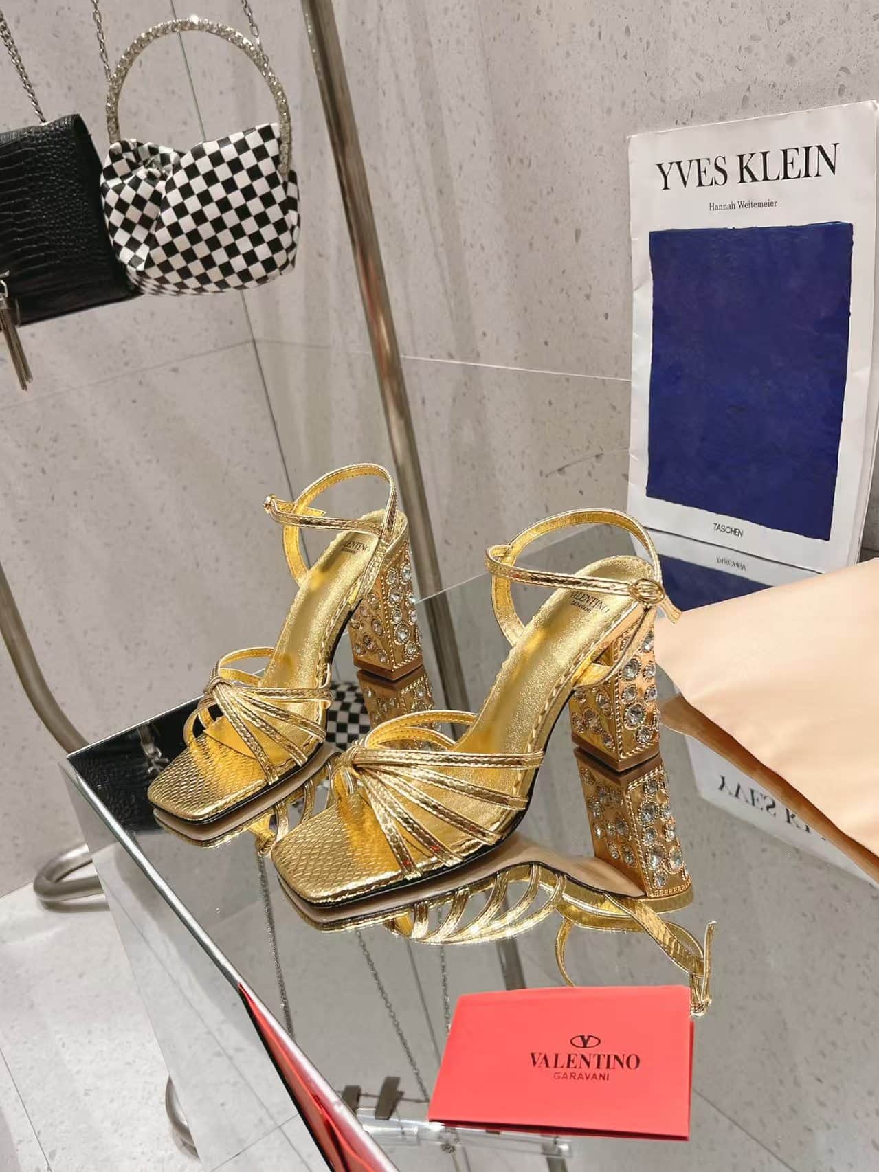 Valentino Garavani Preshoes sandals