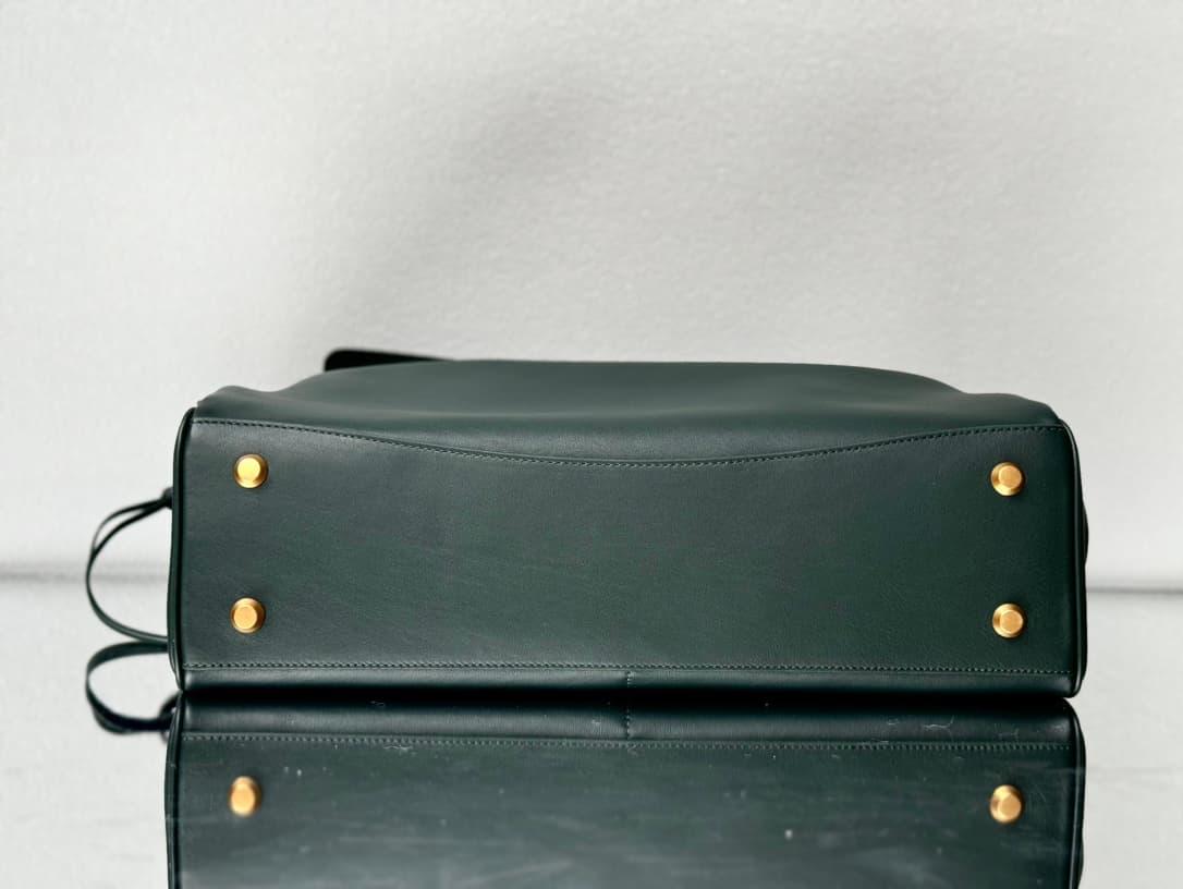 Balenciaga Rodeo Large Bag in Pine Green Leather With Gold-Tone Metal TOP
