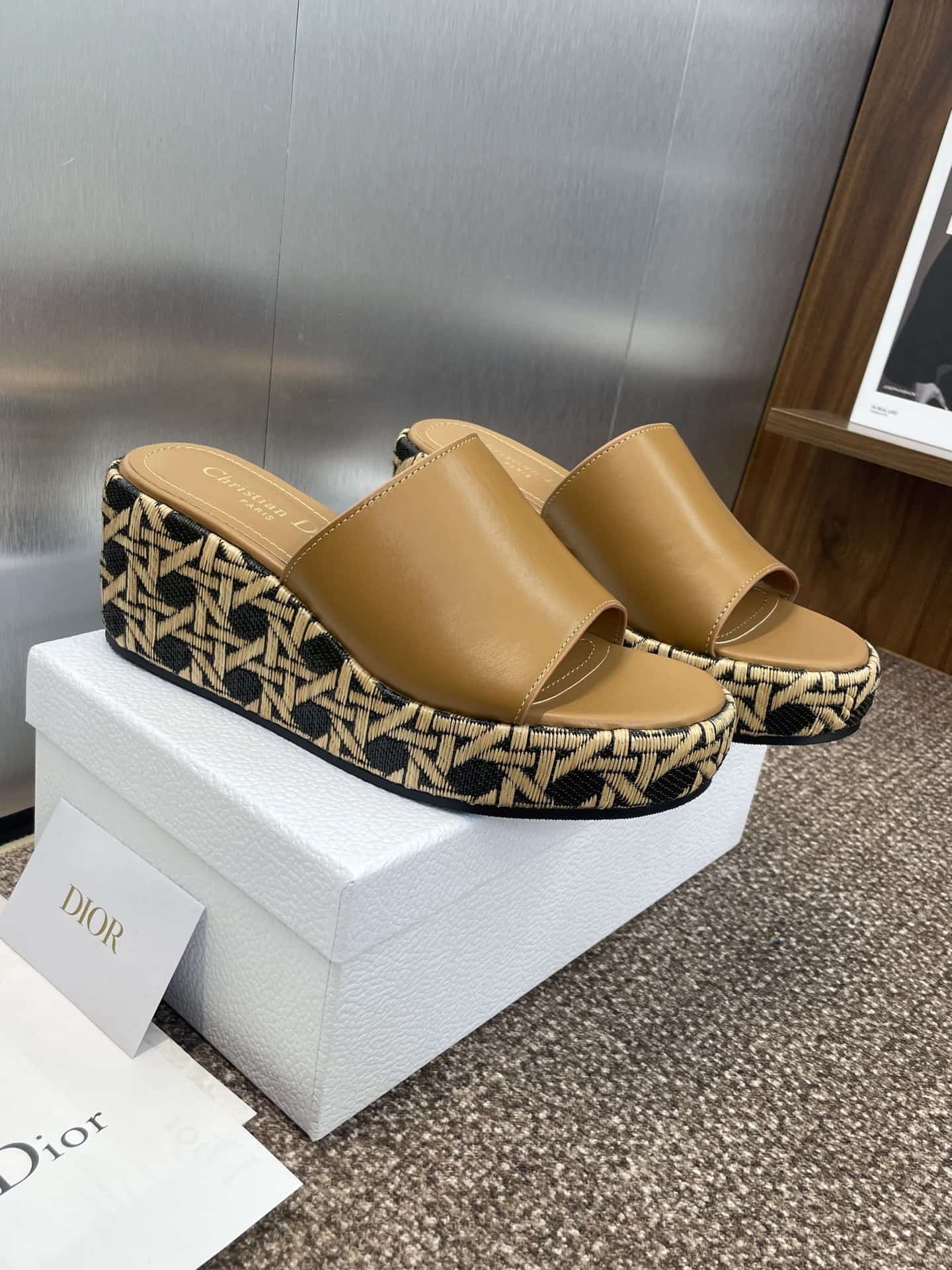 Dior Sandal shoes Attitude Women