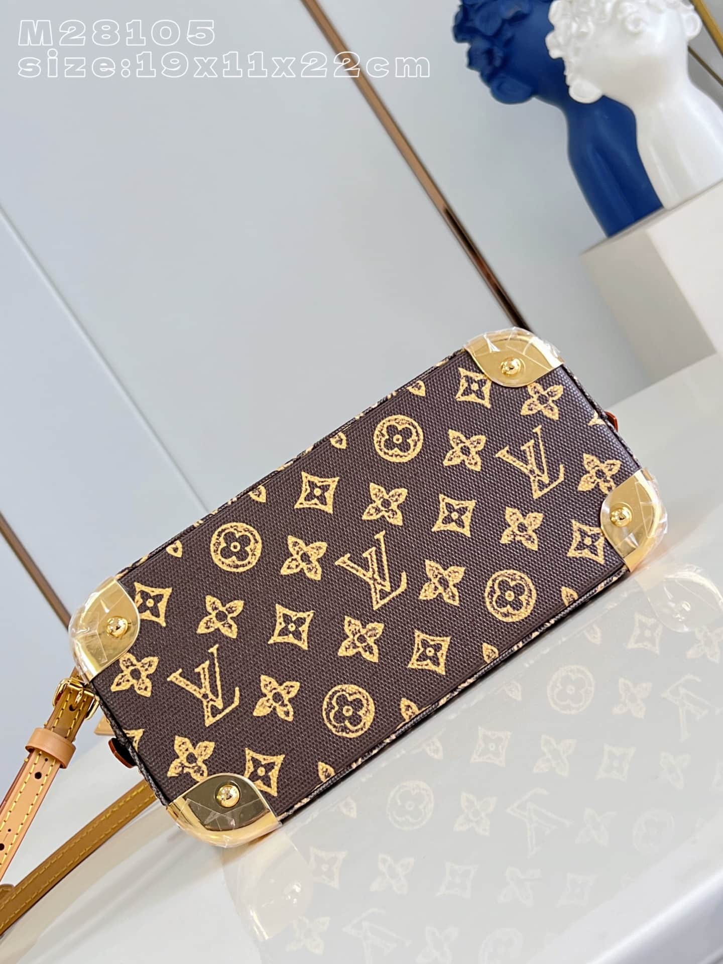 Louis Vuitton Alma Trunk BB handbag in Monogram Canvas M28105 High