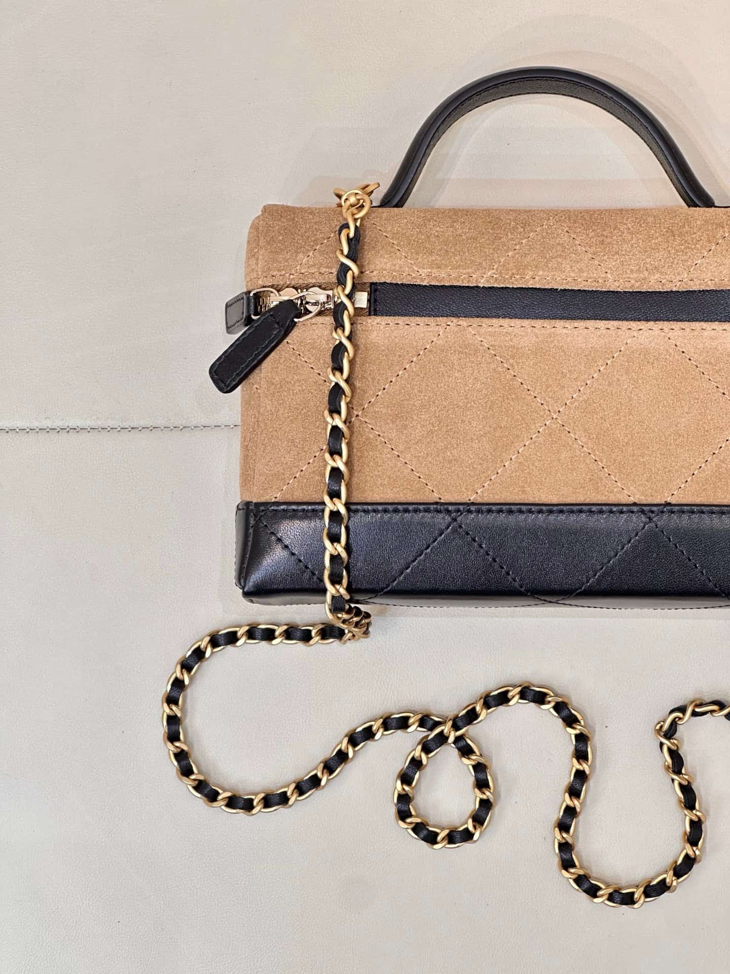 Chanel Vanity With Chain Suede Calfskin Shiny Lambskin & Gold-Tone Metal Brown & Black AP5186 TOP
