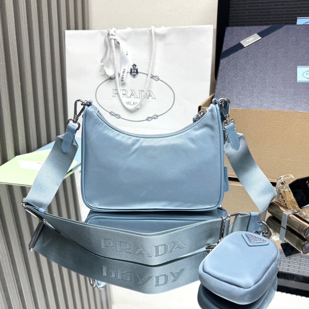 Prada Re-Edition 2005 Nylon bag 1BH204 Blue High