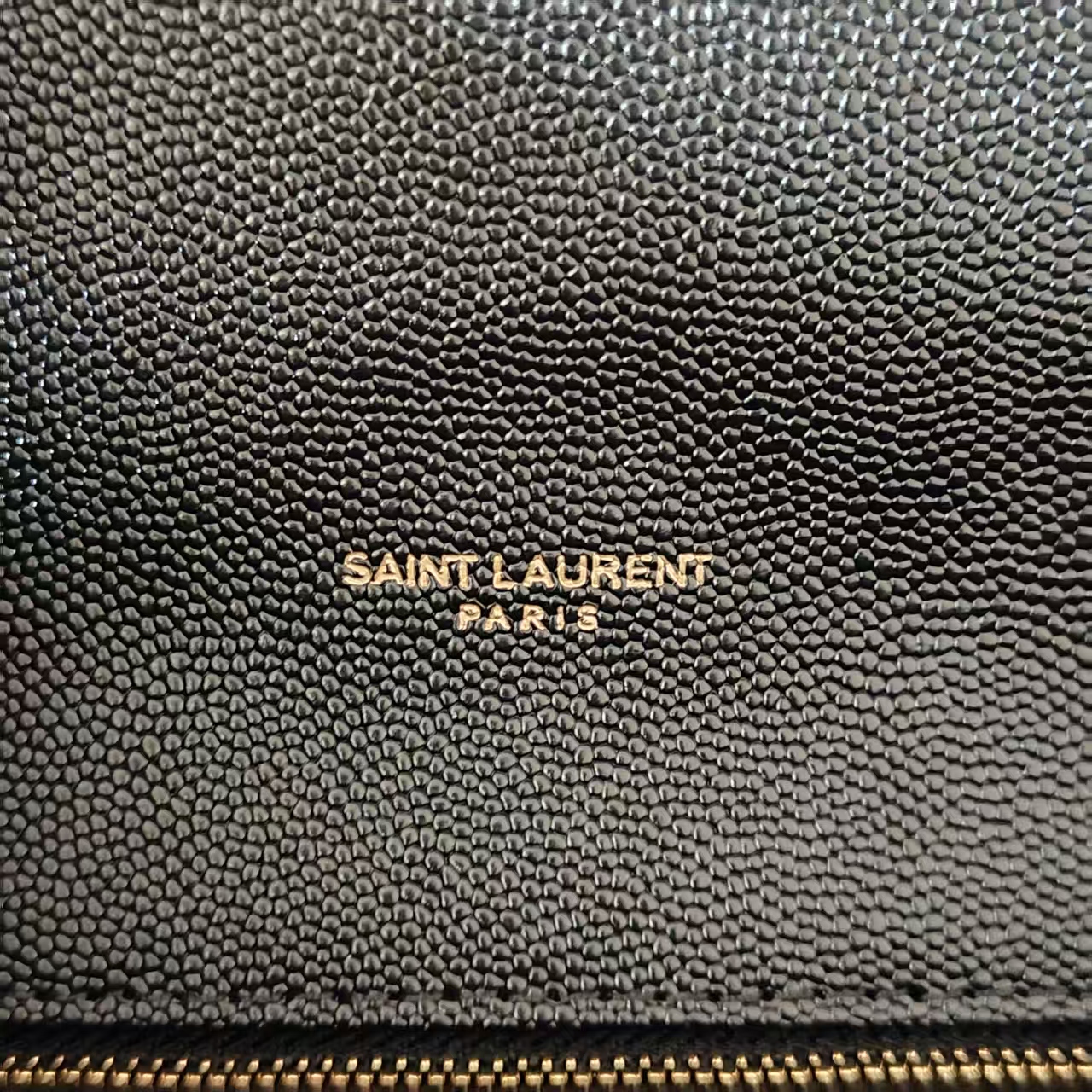 COLLEGE LARGE CHAIN BAG IN QUILTED GRAINED LEATHER Black-Gold High