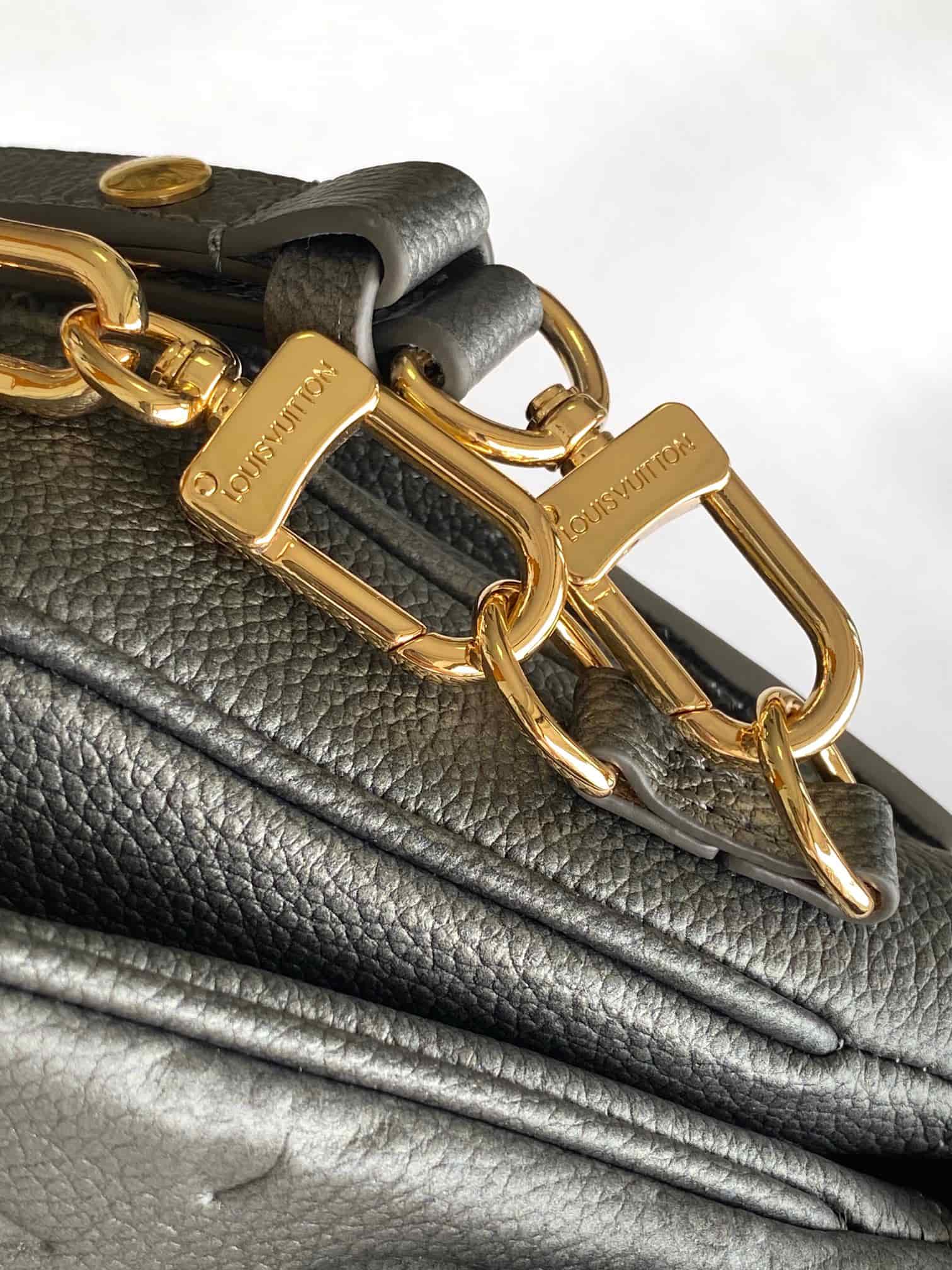 Louis Vuitton Pochette Métis East West Gun metal Embossed grained cowhide leather M11998 High