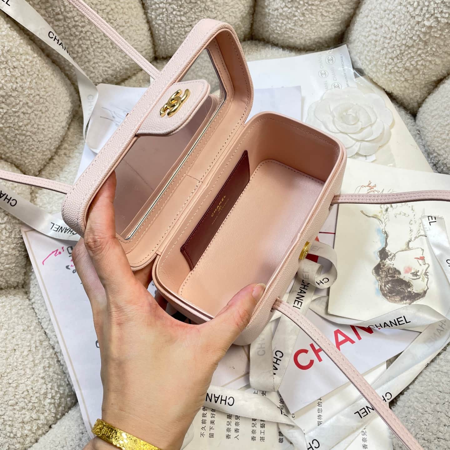 Chanel Long Vanity with Leather Strap Grained Shiny Calfskin & Gold-Tone Metal Light Pink AP5067 A
