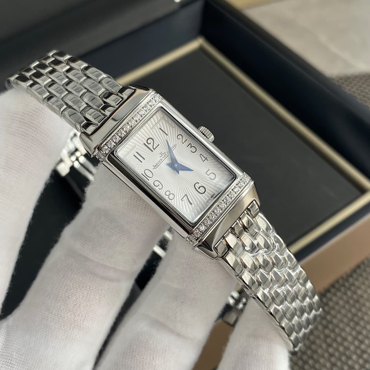 Jaeger-LeCoultre Reverso One Monoface Watch TOP
