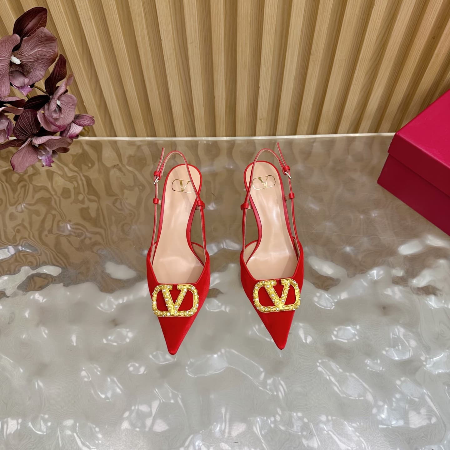 Valentino Vlogo Signature Slingback Pump Shoes 6.5 cm