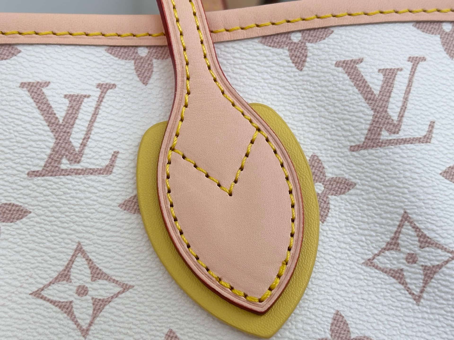 Louis Vuitton Neverfull Inside Out MM Monogram Dune Coated canvas M2A095 High
