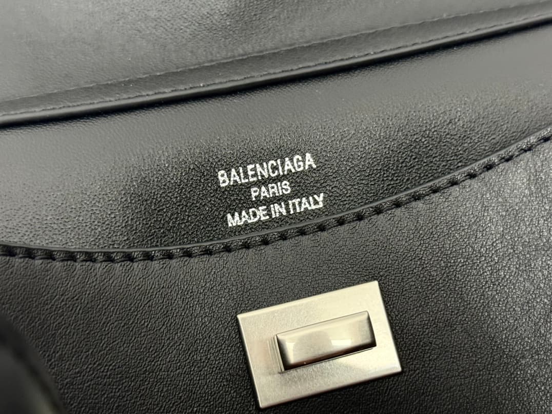 Balenciaga Rodeo Small Bag in Black Leather With Silver-Tone Metal TOP