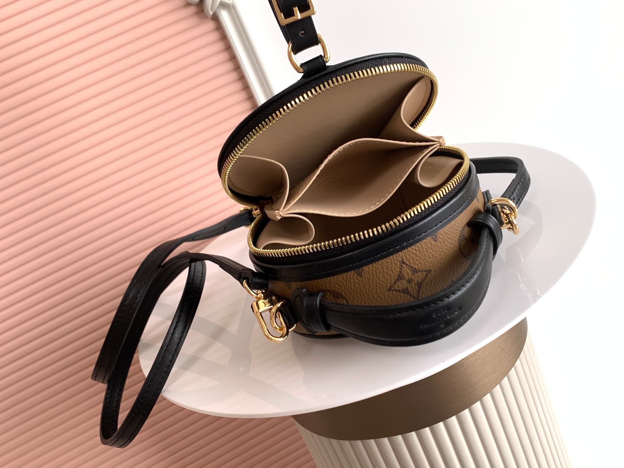 Louis Vuitton Mini Boite Chapeau Monogram Reverse coated canvas M68276 High