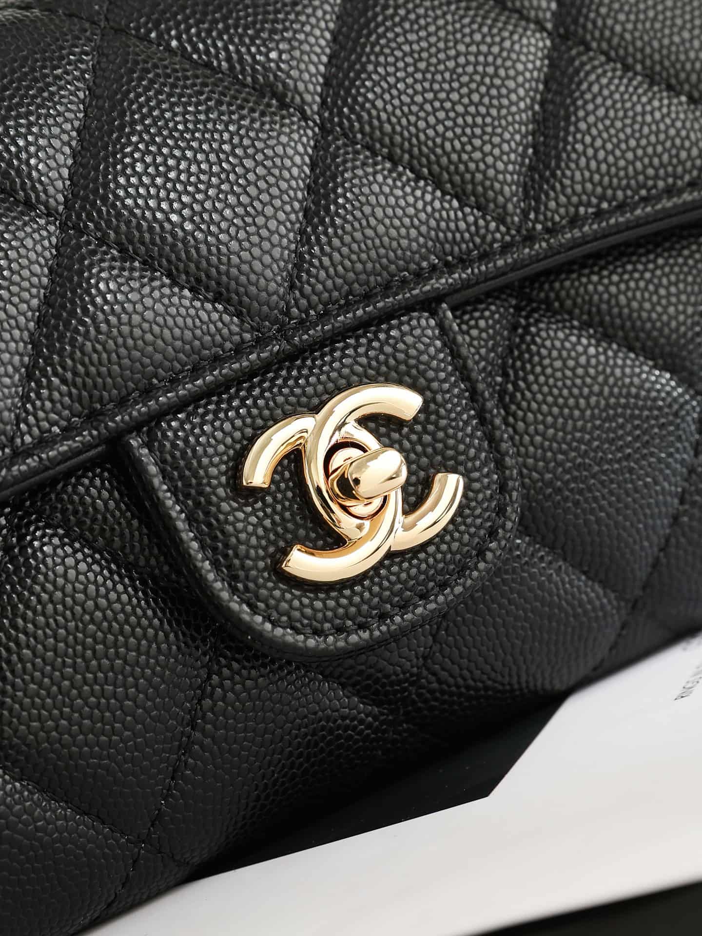 Chanel Clutch with chain Grained Calfskin & Gold-Tone Metal Black AP5280 A
