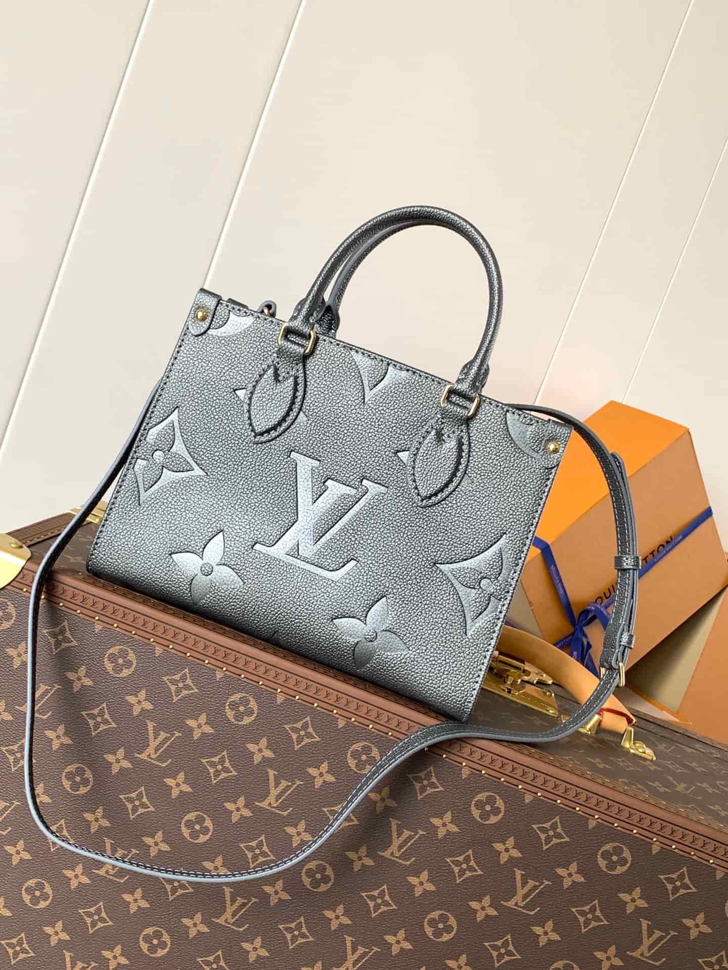 Louis Vuitton OnTheGo PM Gun metal Embossed grained cowhide leather M12886 High
