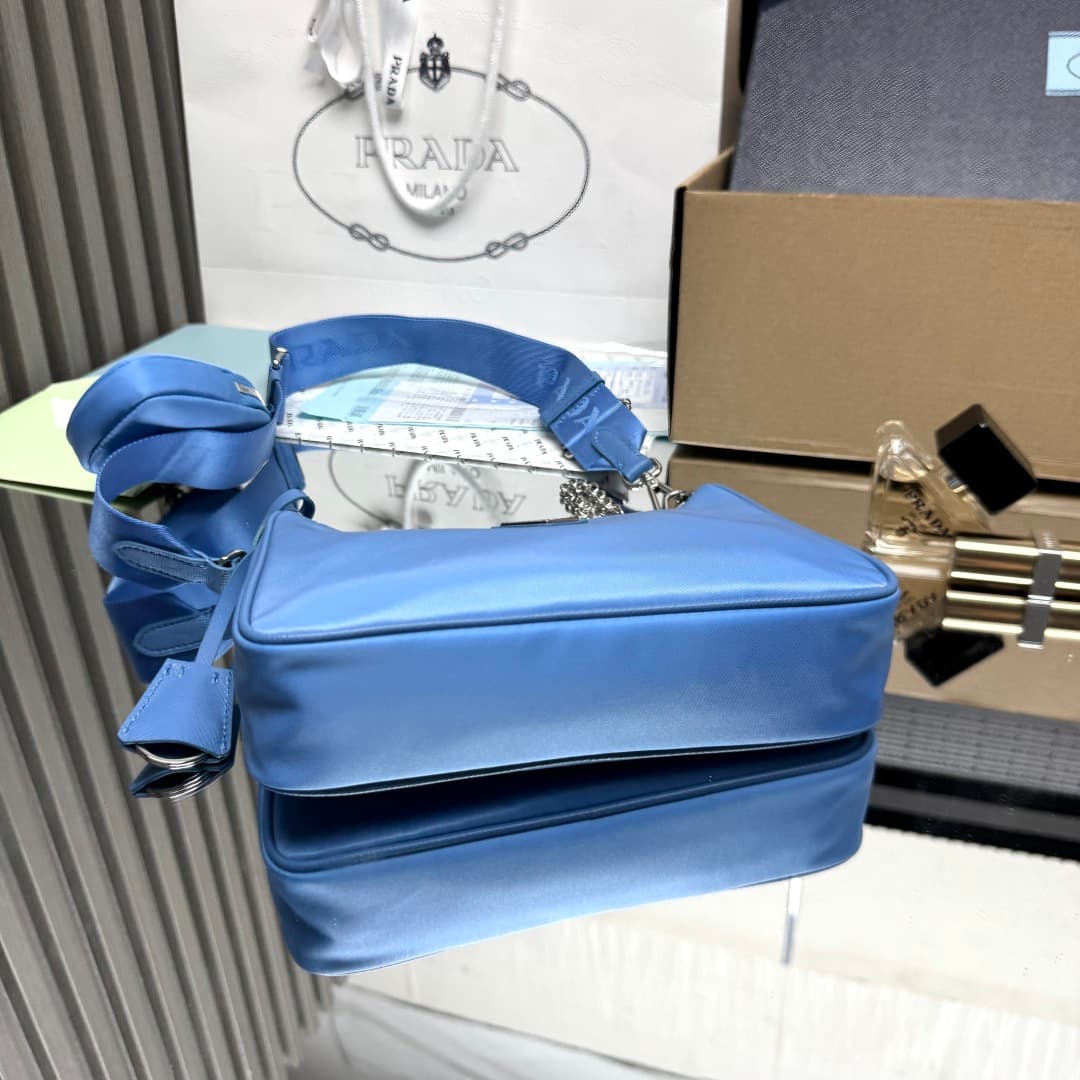 Prada Re-Edition 2005 Nylon bag 1BH204 Blue High