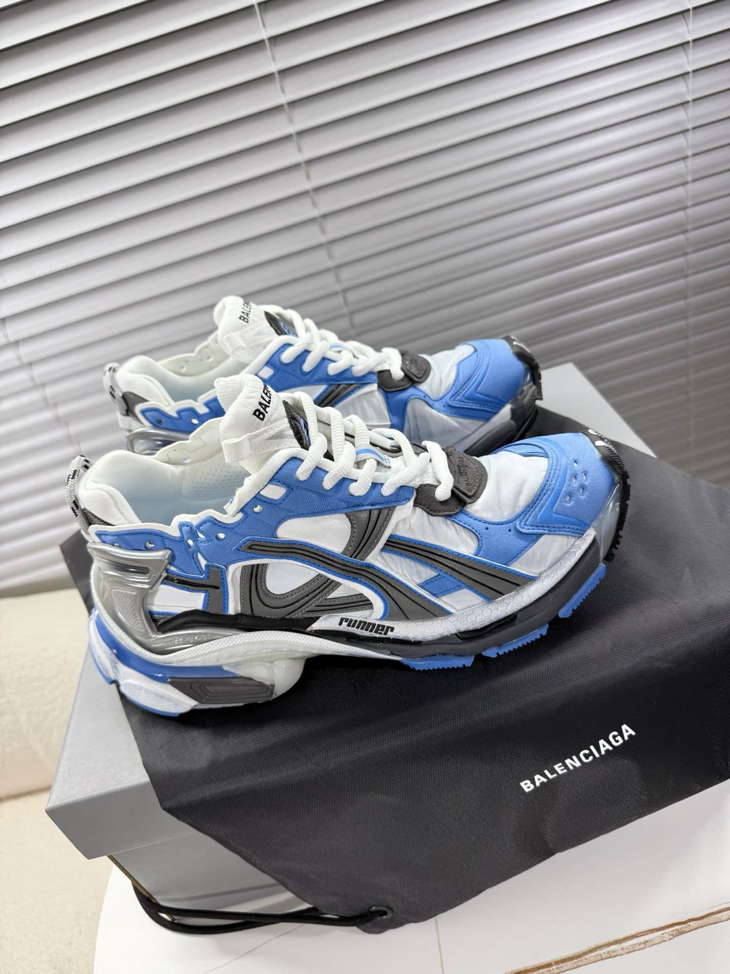 Balenciaga Runner Sneaker Shoes Men Women