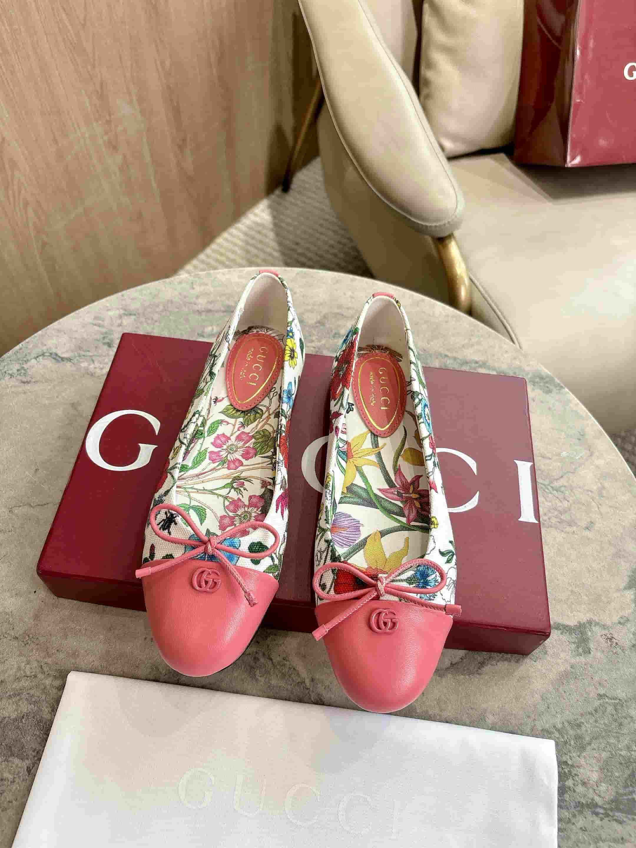 Gucci printed ballet flat Shoes Women