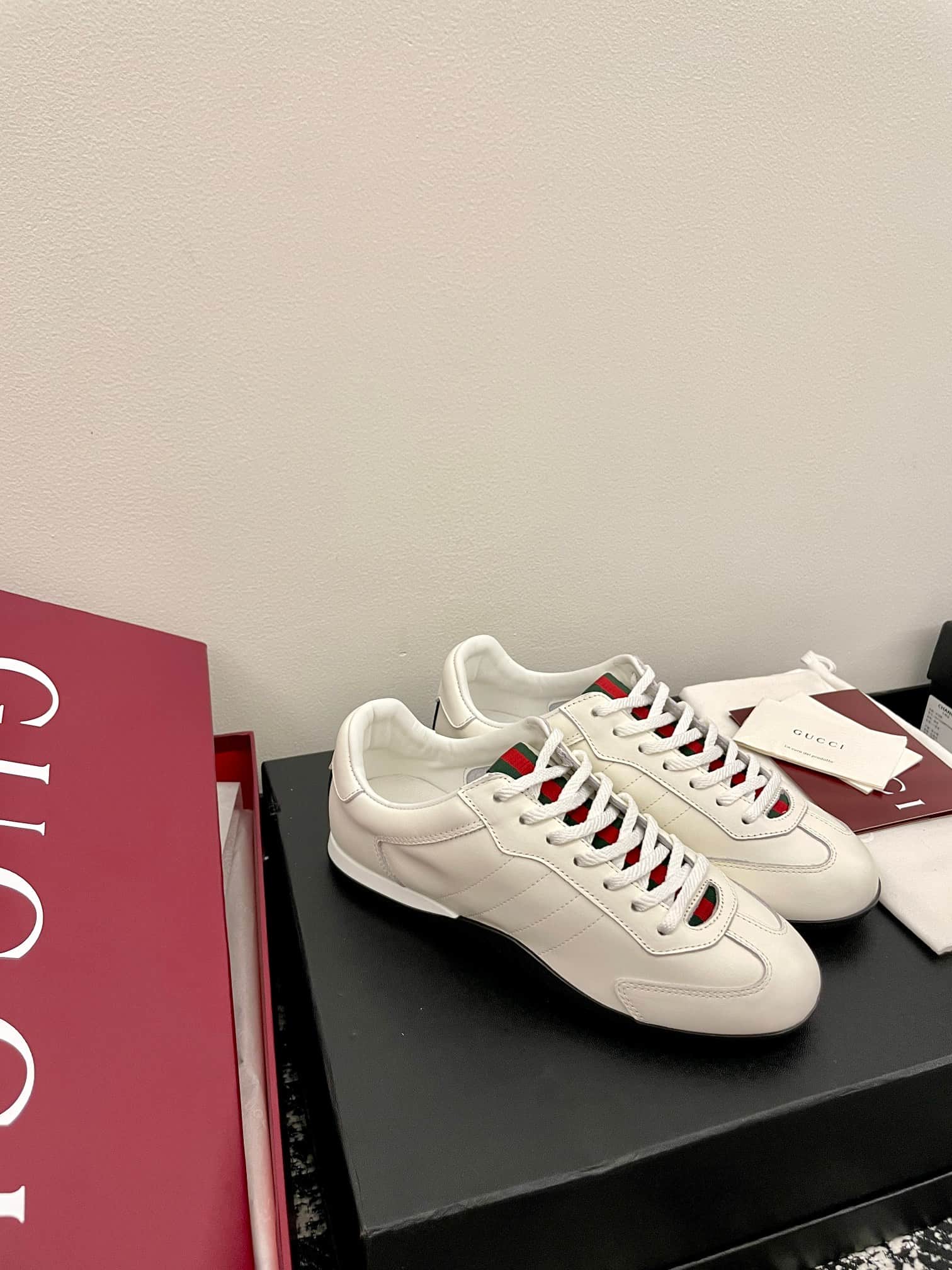 Gucci Shift Sneaker Shoes Men Women
