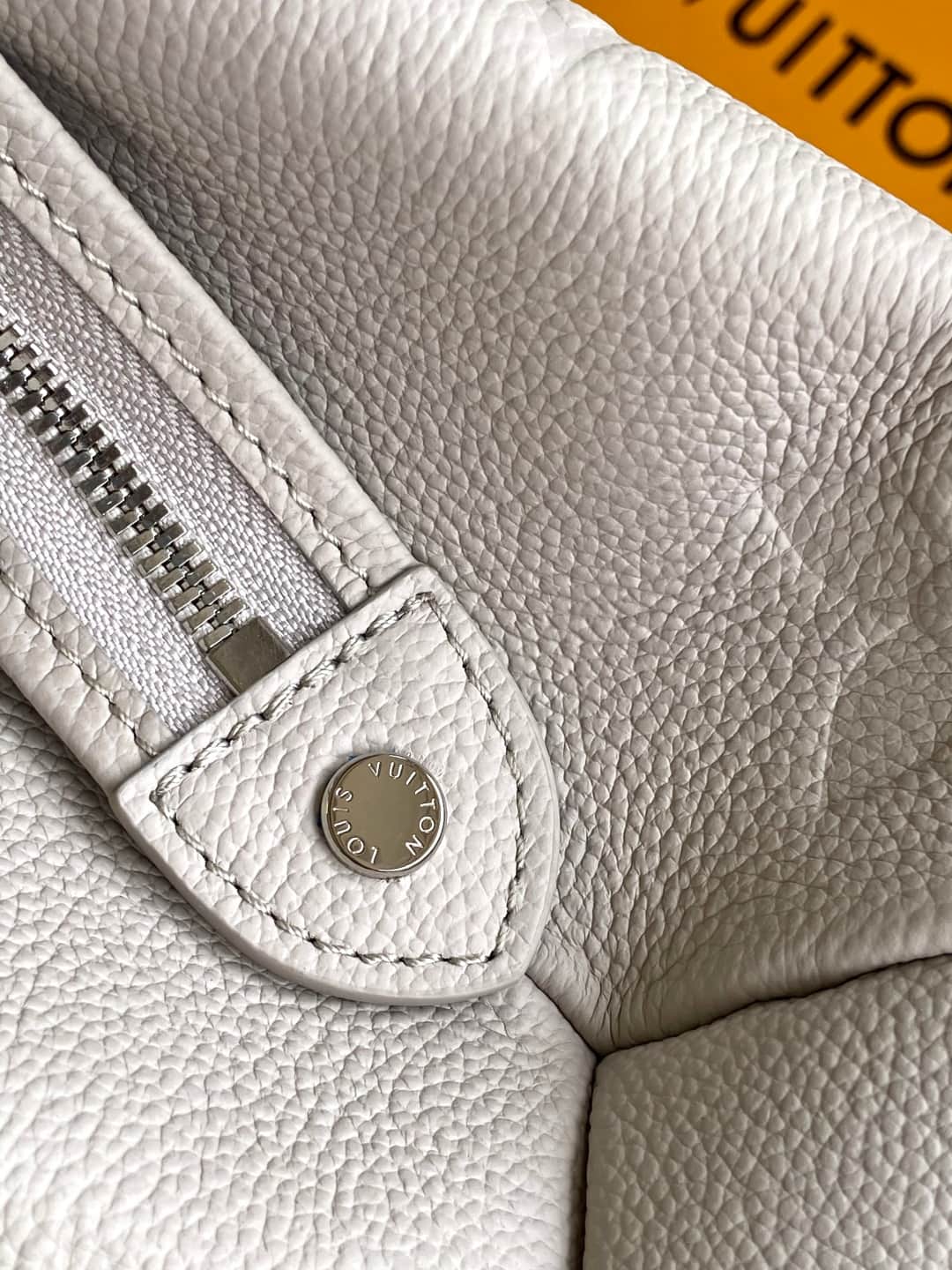Louis Vuitton Petit Palais Brume Gray Cowhide leather M13803 High
