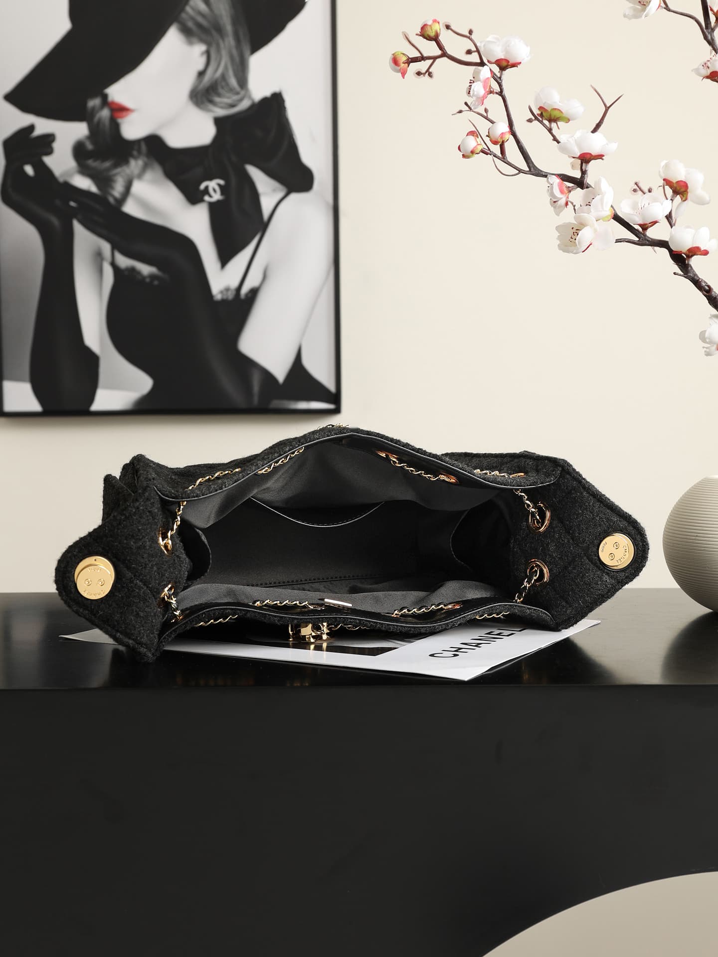 Chanel 25 Mini Hobo handbag AS5631 Felt &Gold-Tone Metal Black A