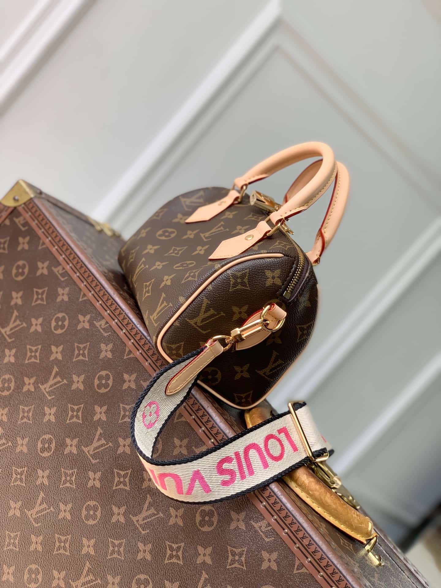 Louis Vuitton Speedy Bandoulière 20 Monogram coated canvas M13039 High