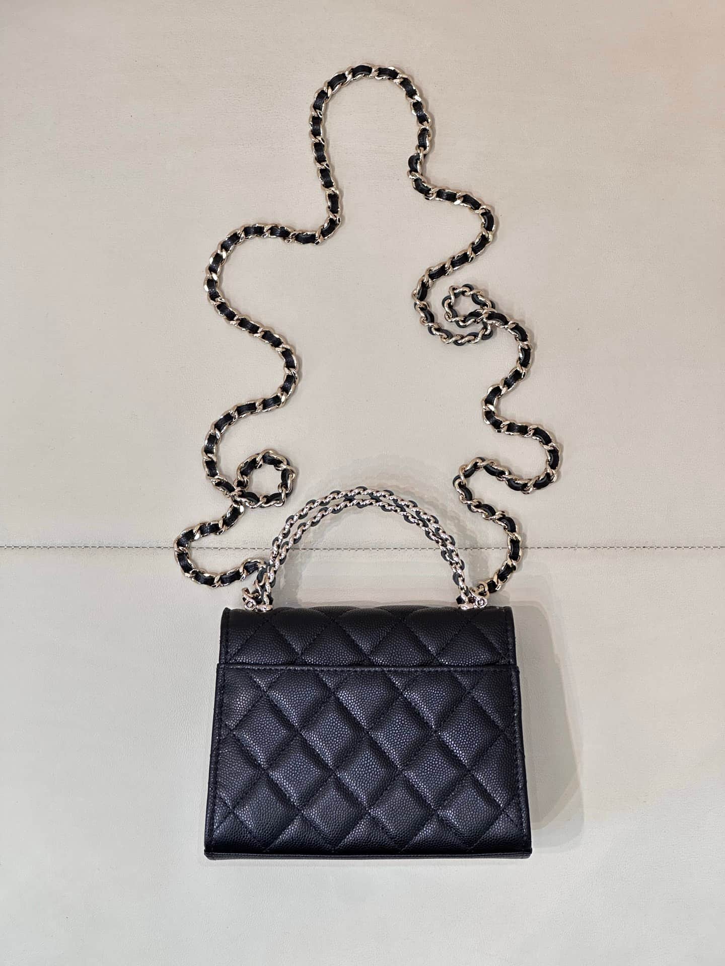 Chanel Clutch with chain Grained Calfskin&Gold-Tone Metal Black AP3236 TOP