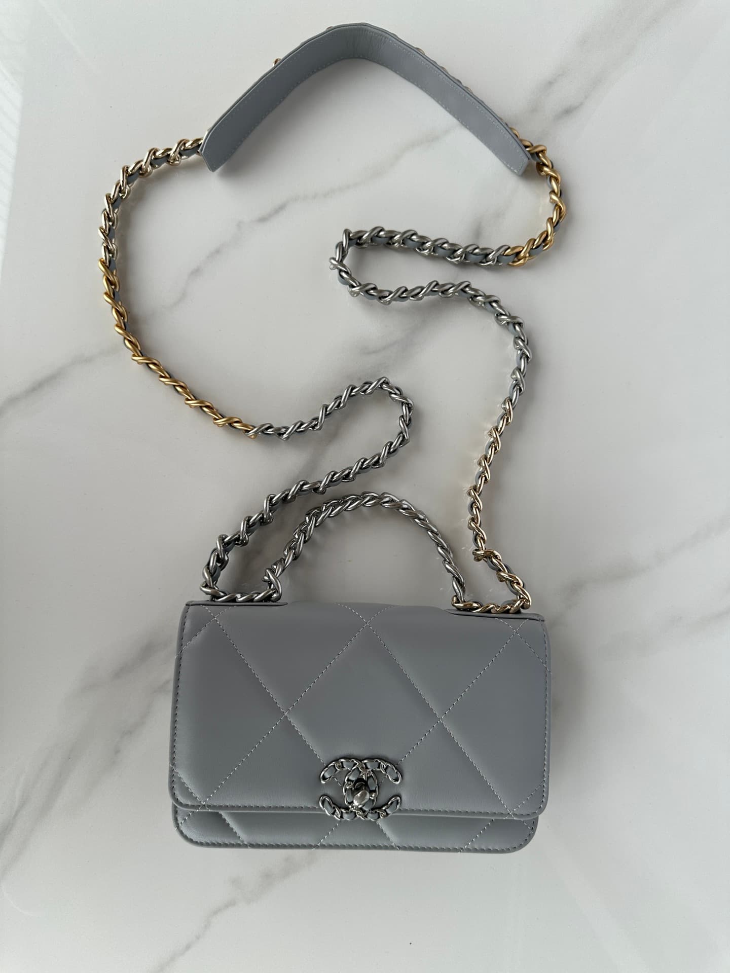 Chanel Wallet on Chain Lambskin Leather & Silver-Tone Metal Grey AP0957 A
