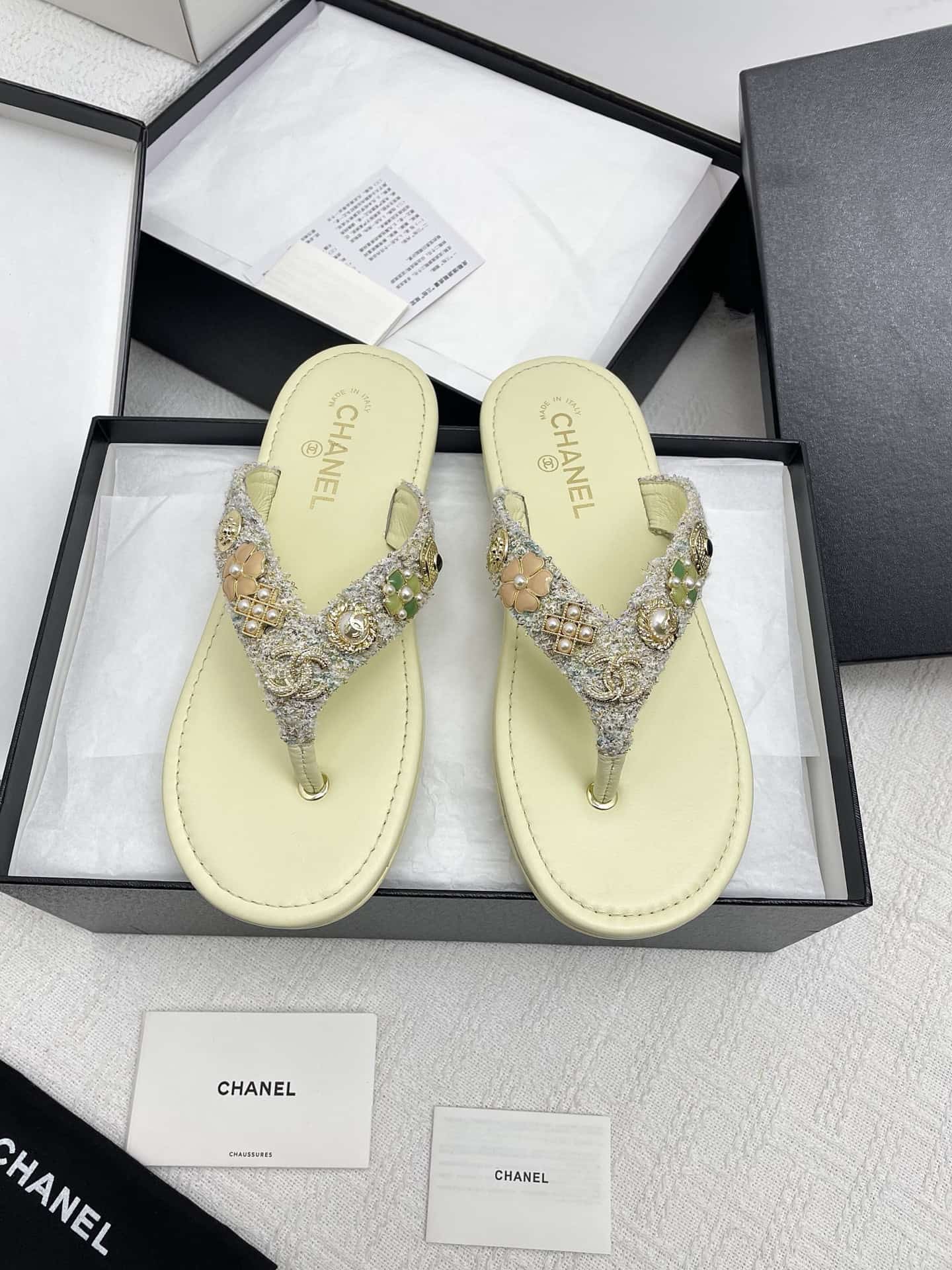 Chanel Thongs Women