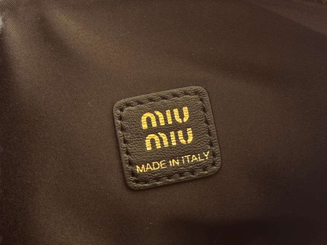 Miu Miu Brown Naplak patent leather pouch 5NE841 High