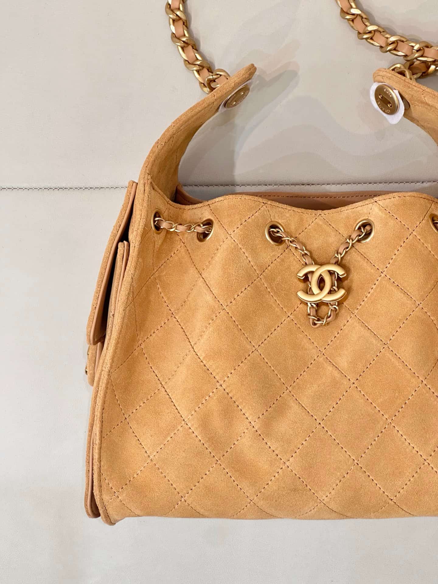 Chanel 25 Small Hobo handbag AS5293 Suede &Gold-tone Metal Beige TOP