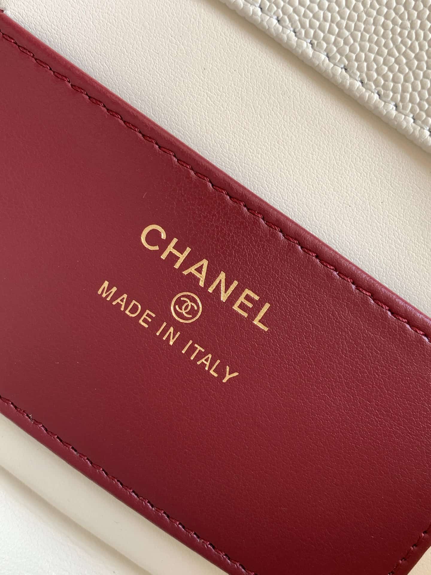 Chanel Clutch with Leather Strap Grained Shiny Calfskin & Gold-Tone Metal White AP5068 A