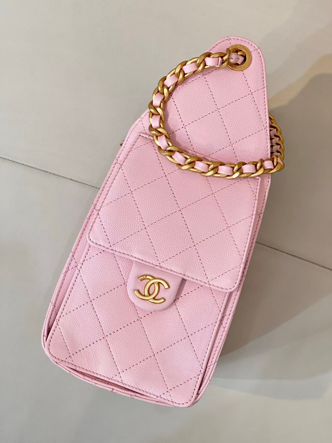 Chanel 25 Small Hobo handbag AS5293 Grained Calfskin & Gold-tone Metal Pink TOP
