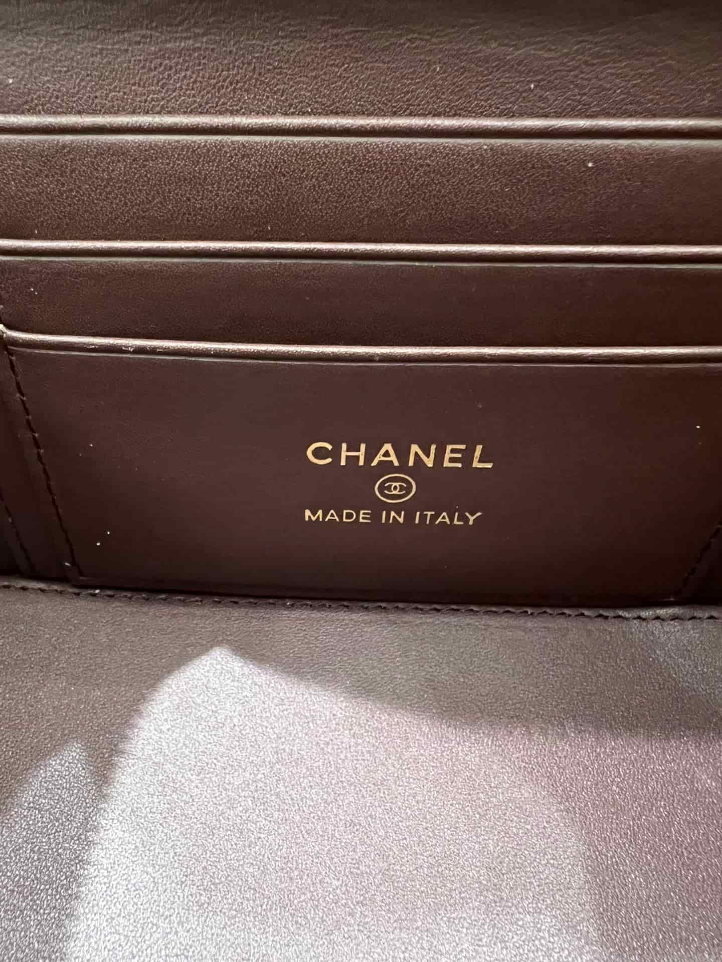 Chanel Classic Long Vanity with Chain Grained Calfskin & Gold-Tone Metal Black AP1341 High