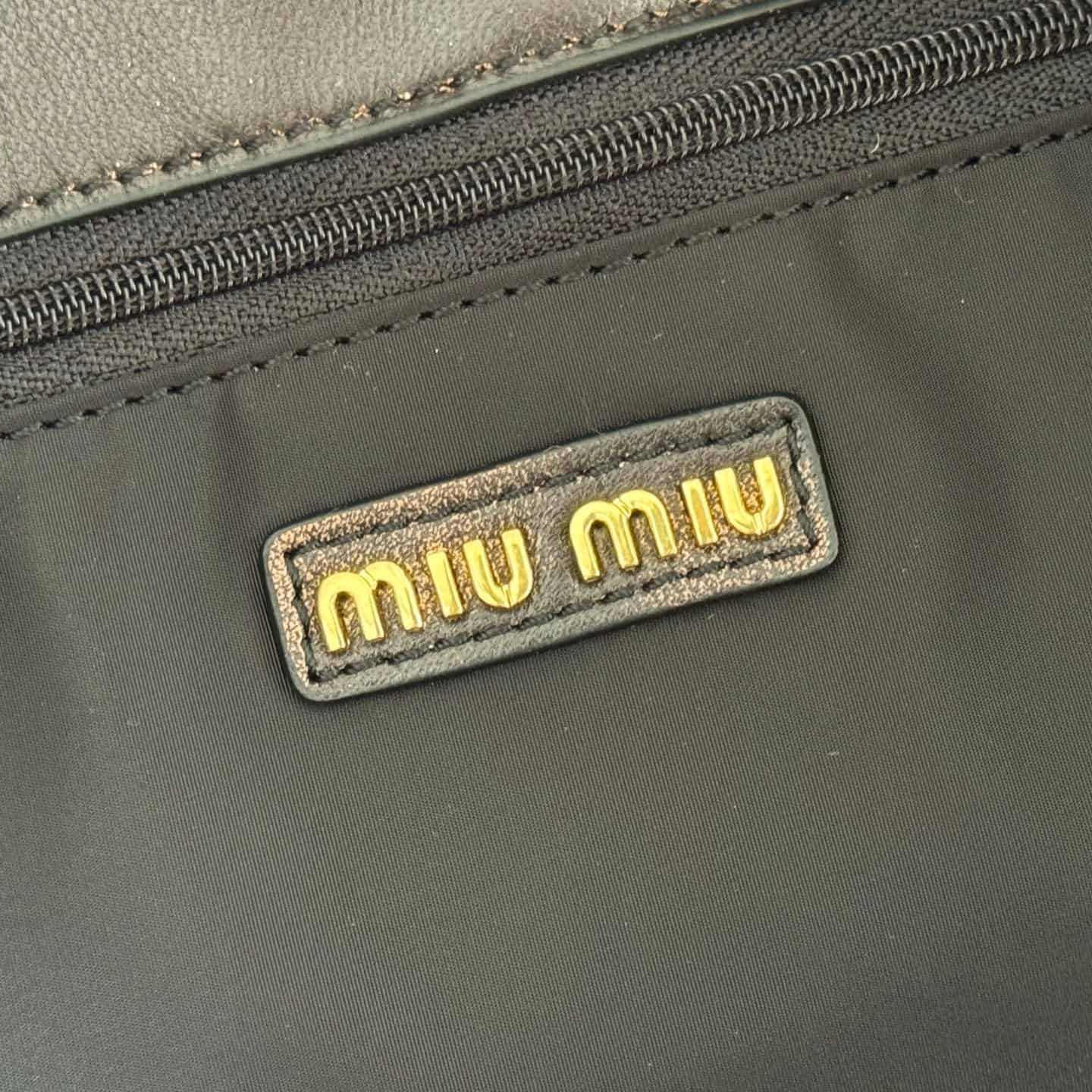 Miu Miu Leather Hobo Bag 5BC119 TOP