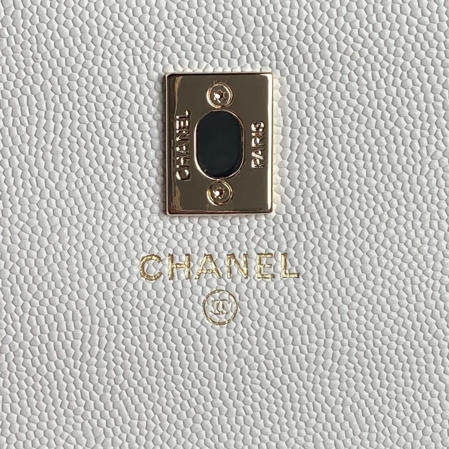 Chanel Mini Flap Clutch with Chain AP4406Grained Calfskin & Gold-Tone Metal White A