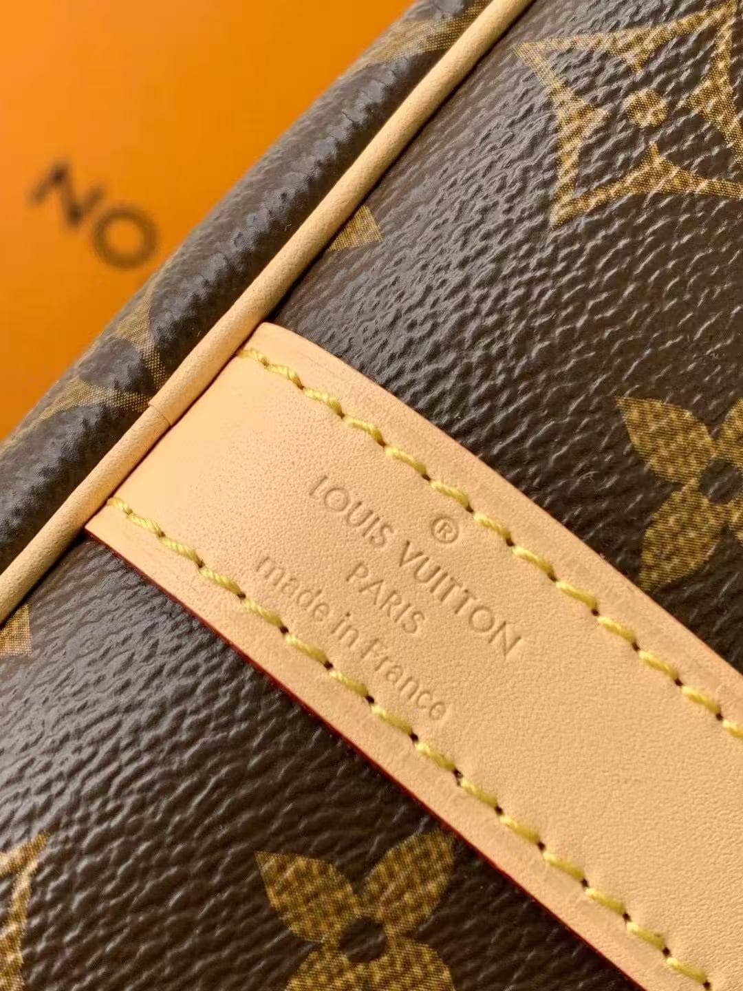 Louis Vuitton Speedy Bandoulière 25 Monogram coated canvas M41113 Top
