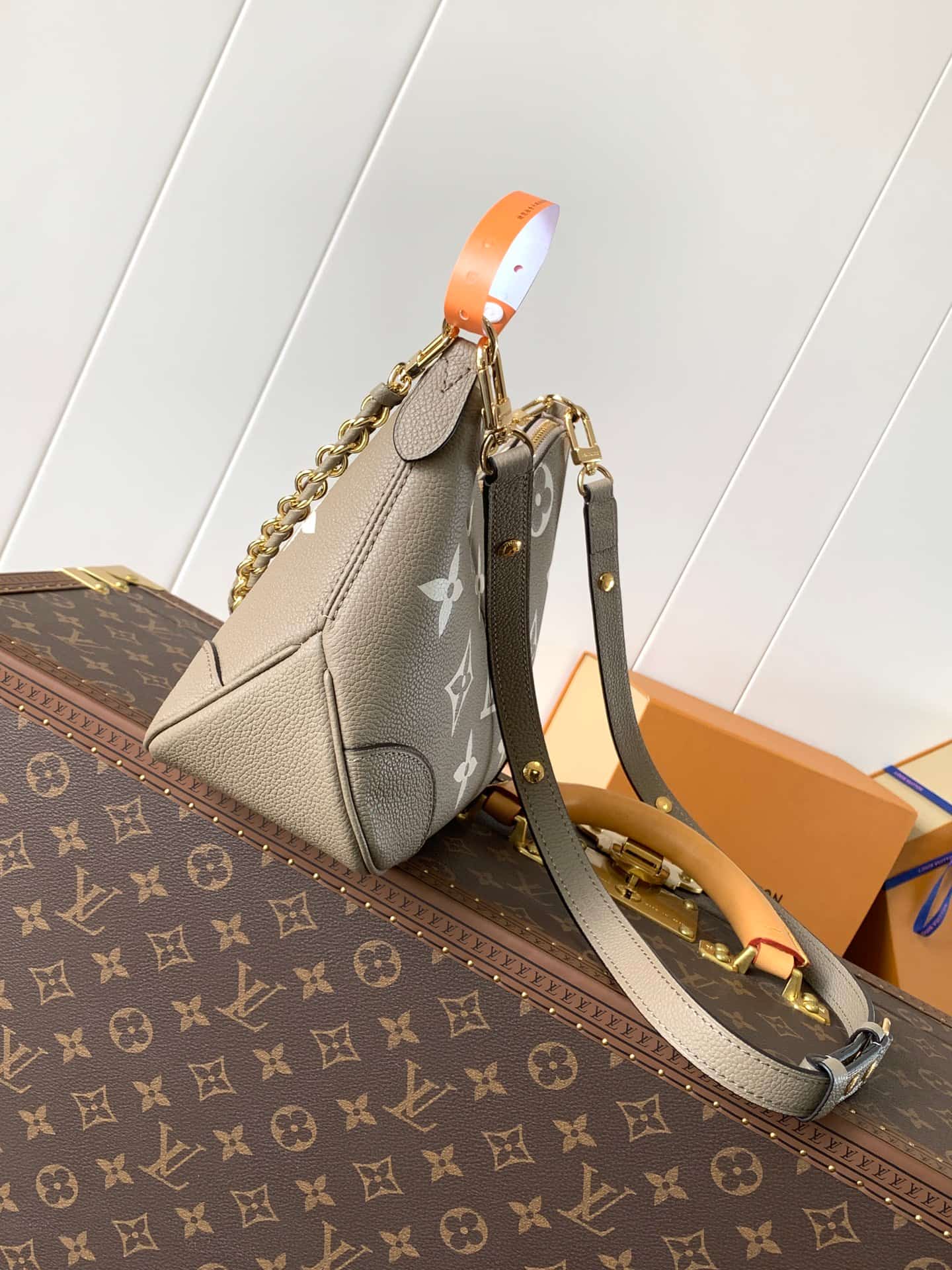 Louis Vuitton Boulogne PM Dove Gray / Cream Embossed grained cowhide leather M13224 High