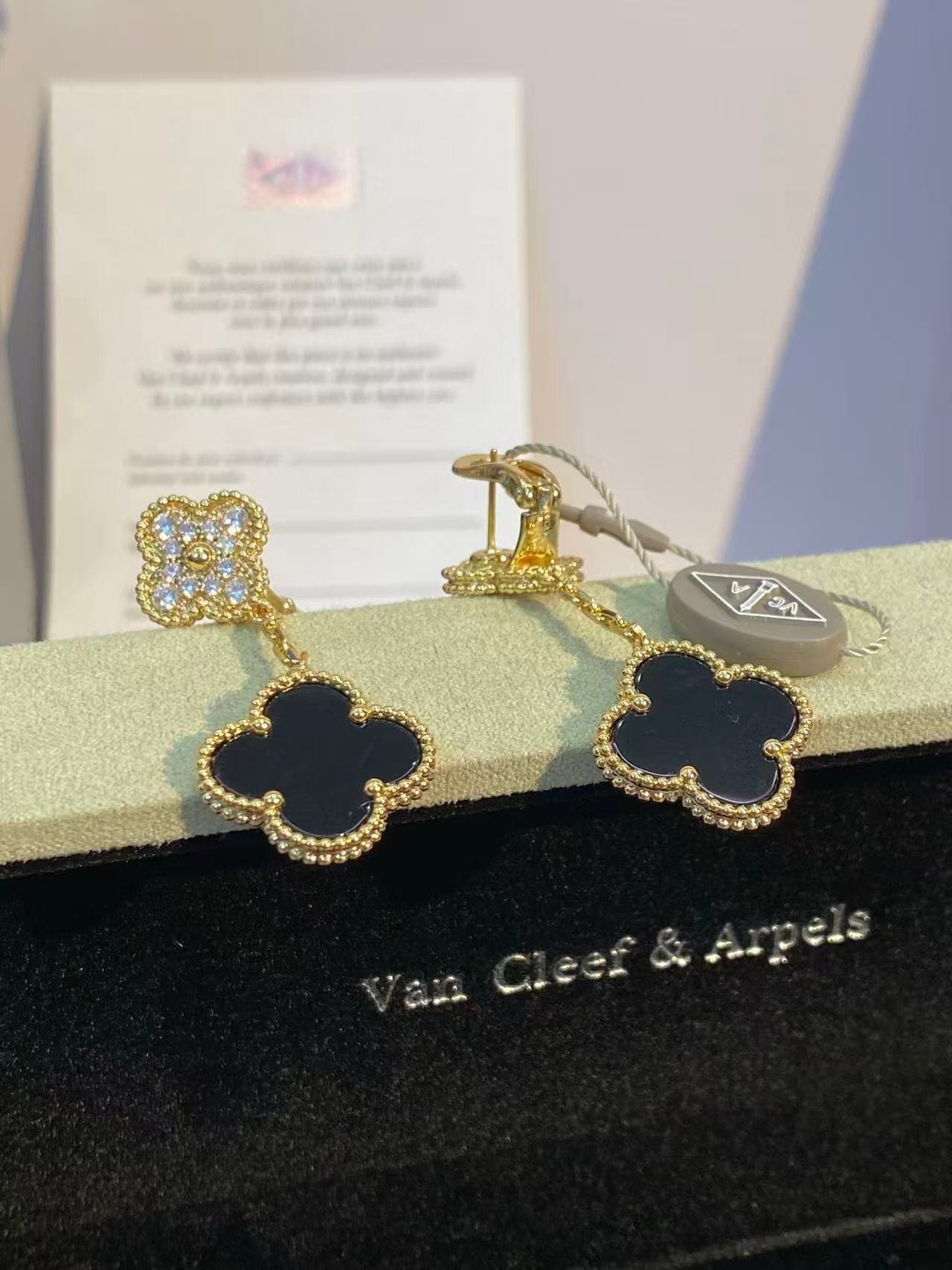 Van Cleef & Arpels Magic Alhambra Earrings High-end version V gold plating