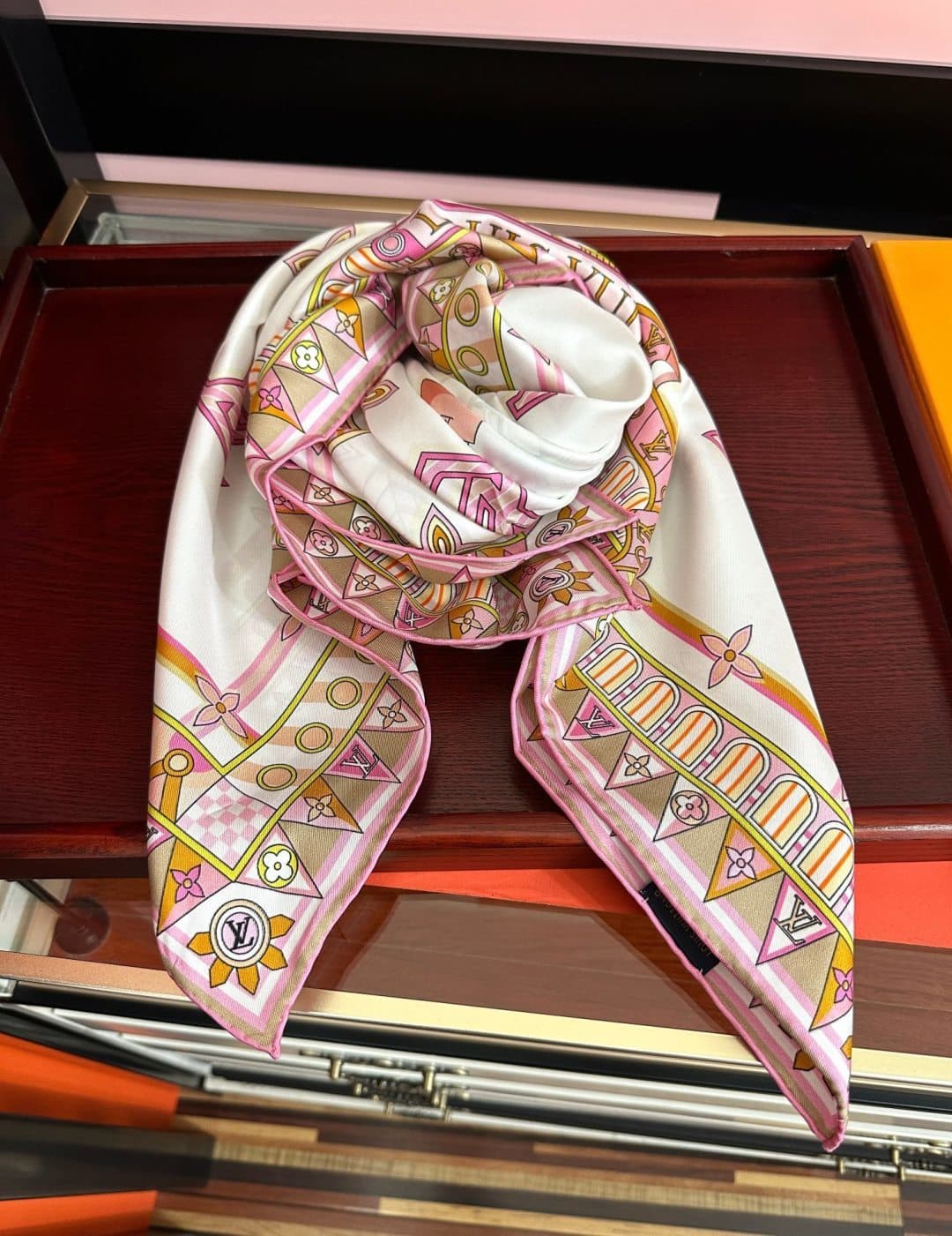 Louis Vuitton 