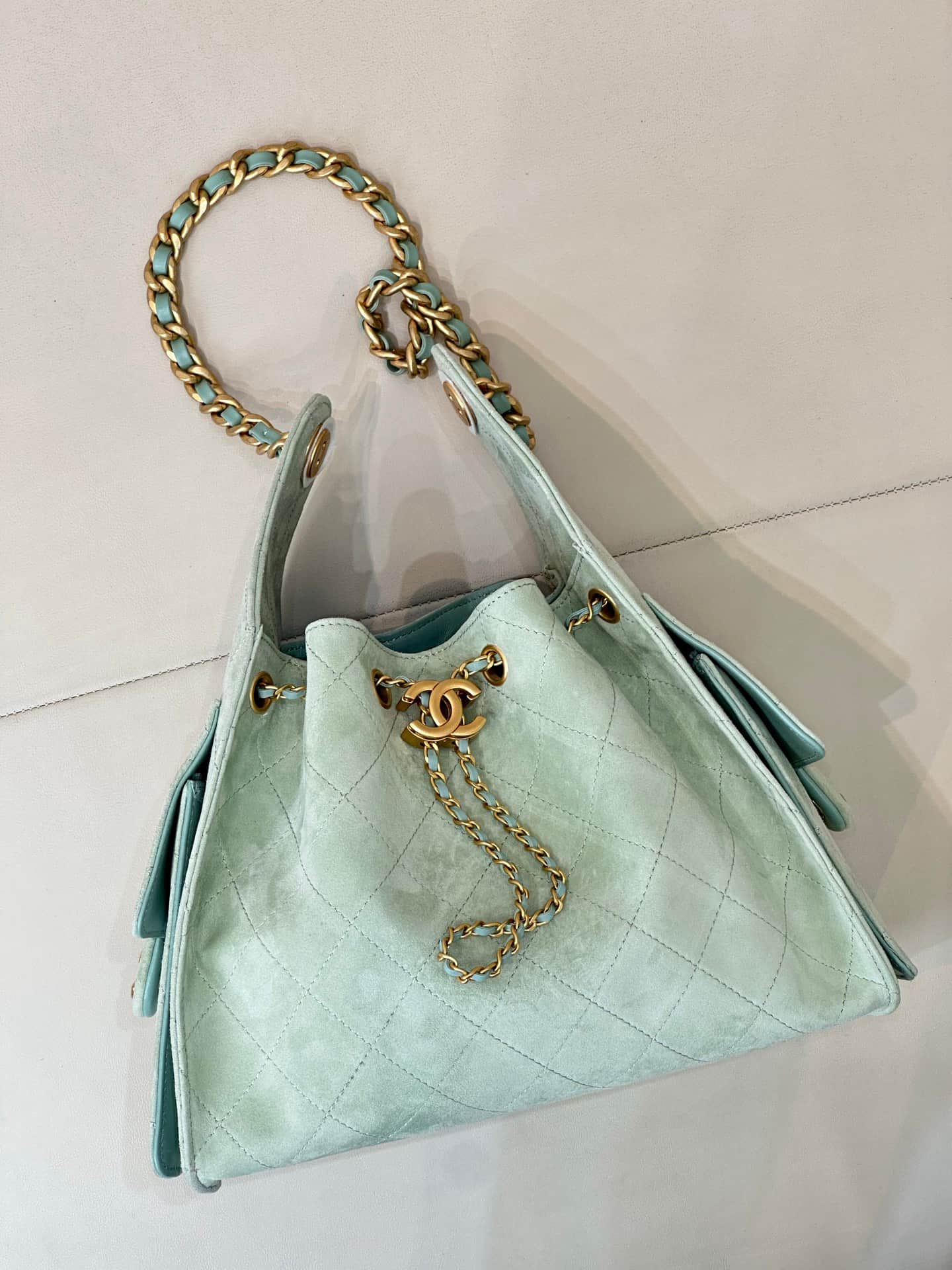 Chanel 25 Small Hobo handbag AS5293 Suede &Gold-tone Metal Green TOP