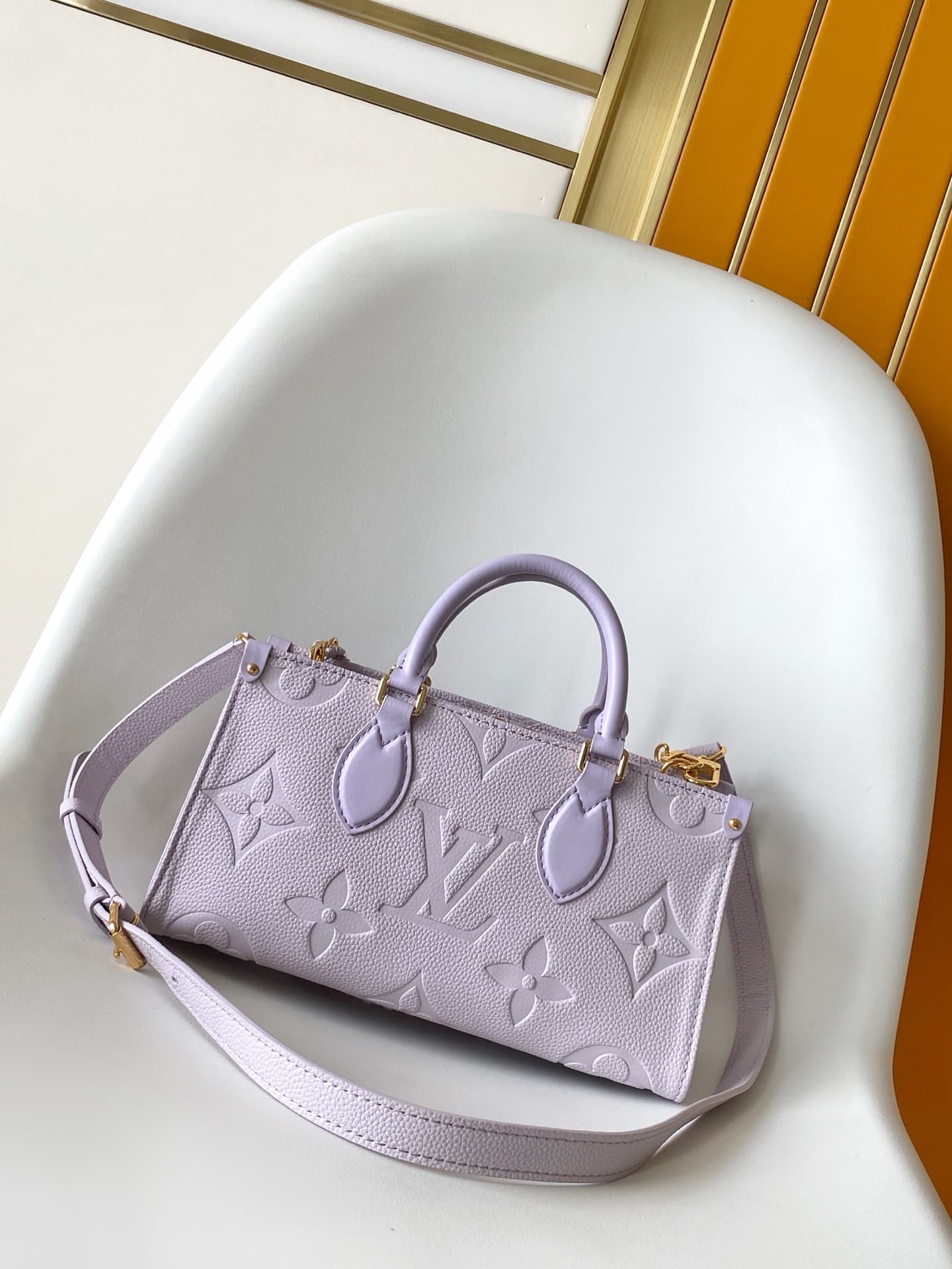 Louis Vuitton OnTheGo East West Misty Lilac Embossed grained cowhide leather M15192 High