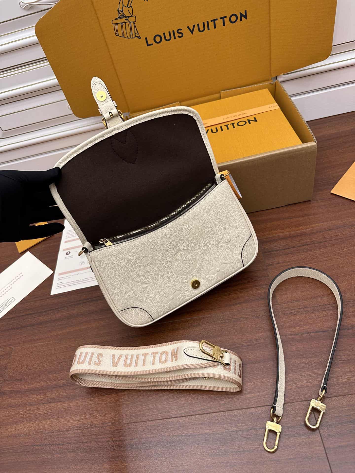 Louis Vuitton Diane Monogram Empreinte Leather M46388 Top