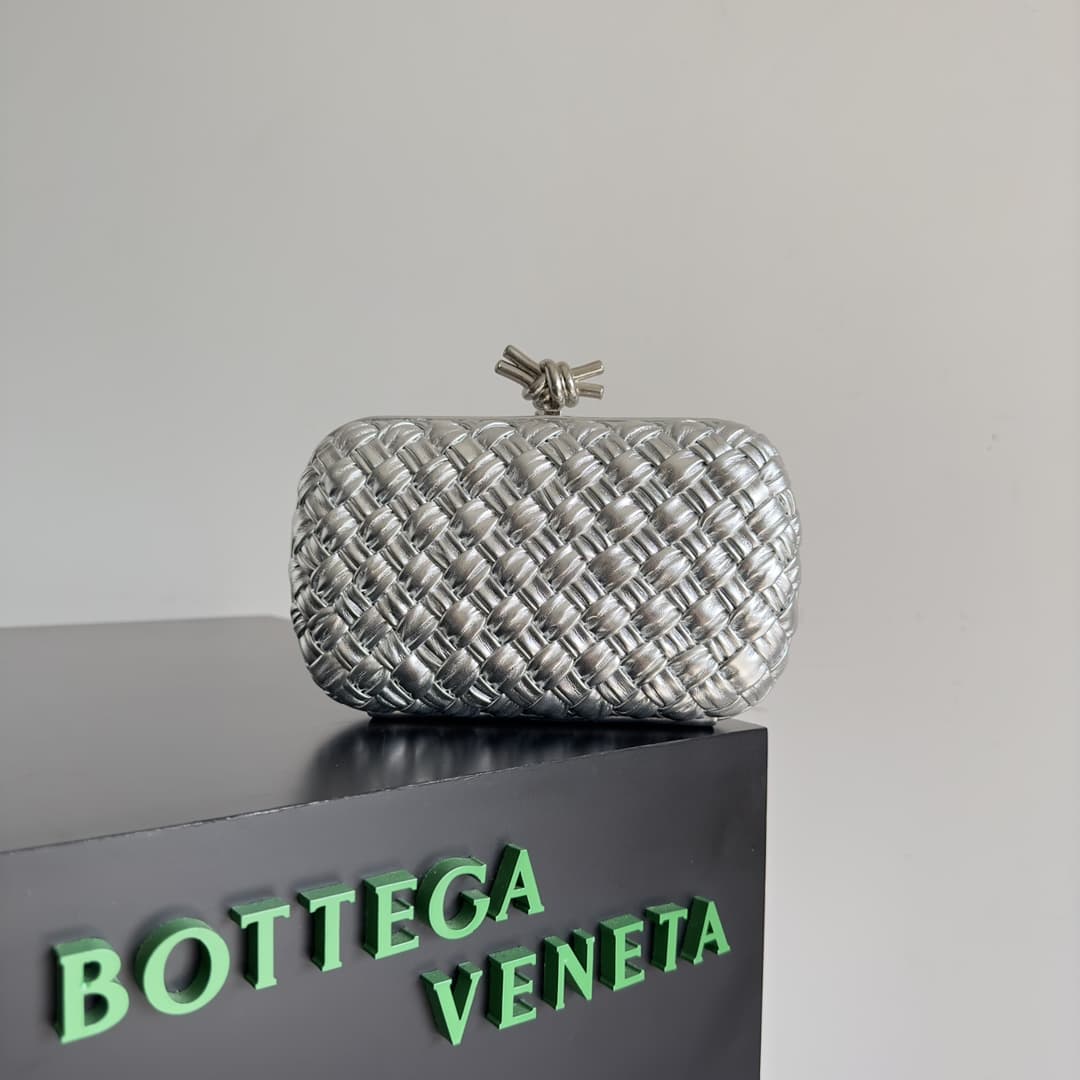 BV Knot Minaudière Clutch Lambskin Top