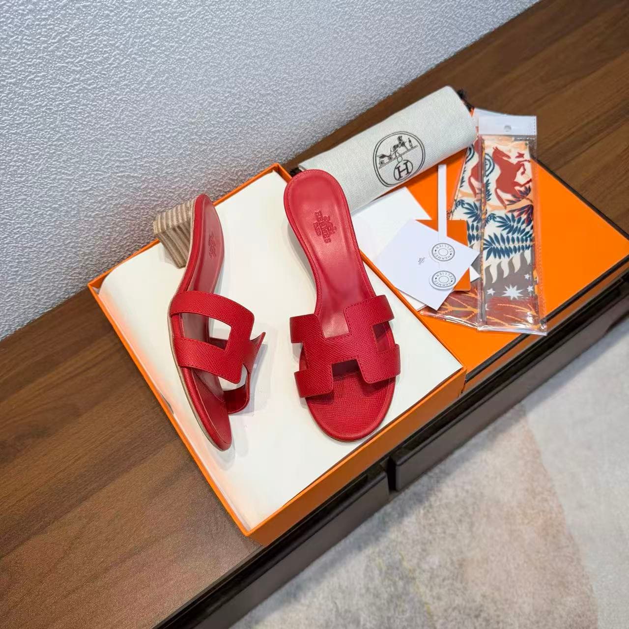 Hermès Oasis Sandal Shoes Women