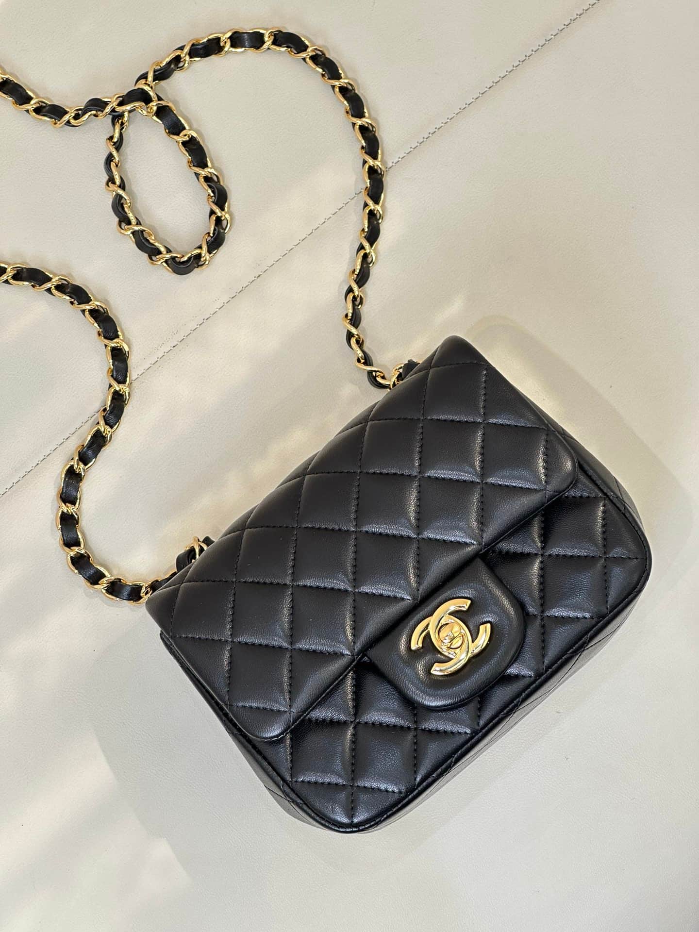 CHANEL Super Mini Classic Handbag Lambskin & Gold-Tone Metal A35200 Black TOP