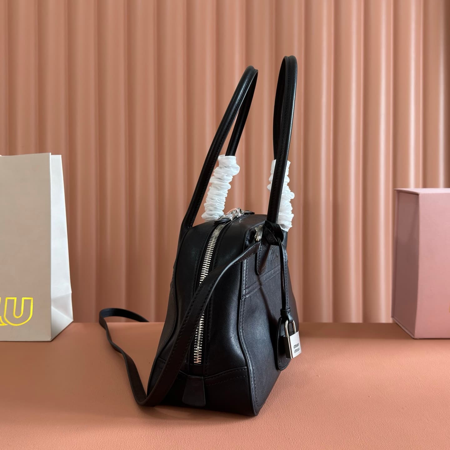 Miu Miu Vivant nappa leather bag Black 5bb199 TOP