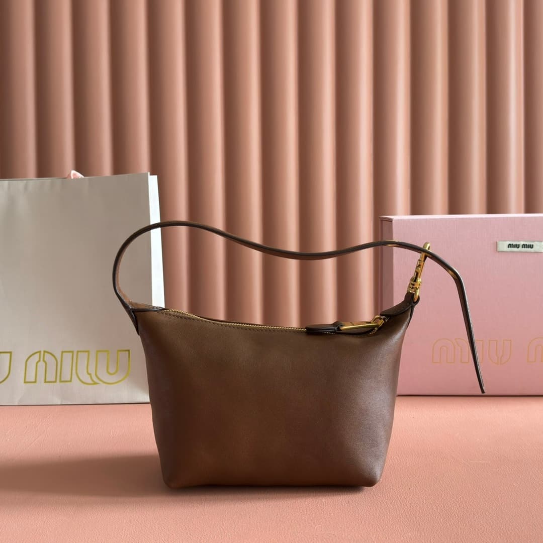 Miu Miu Nappa leather pouch 5NE841 Oak High
