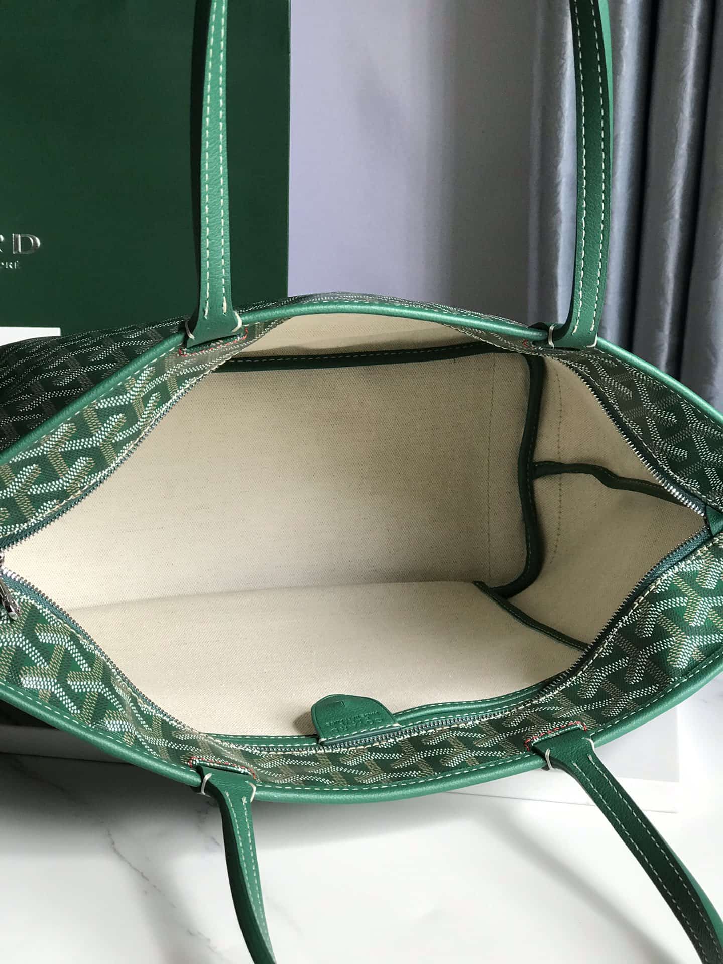 ARTOIS PM BAG Goyardine Canvas & Chevroches Calfskin Green High