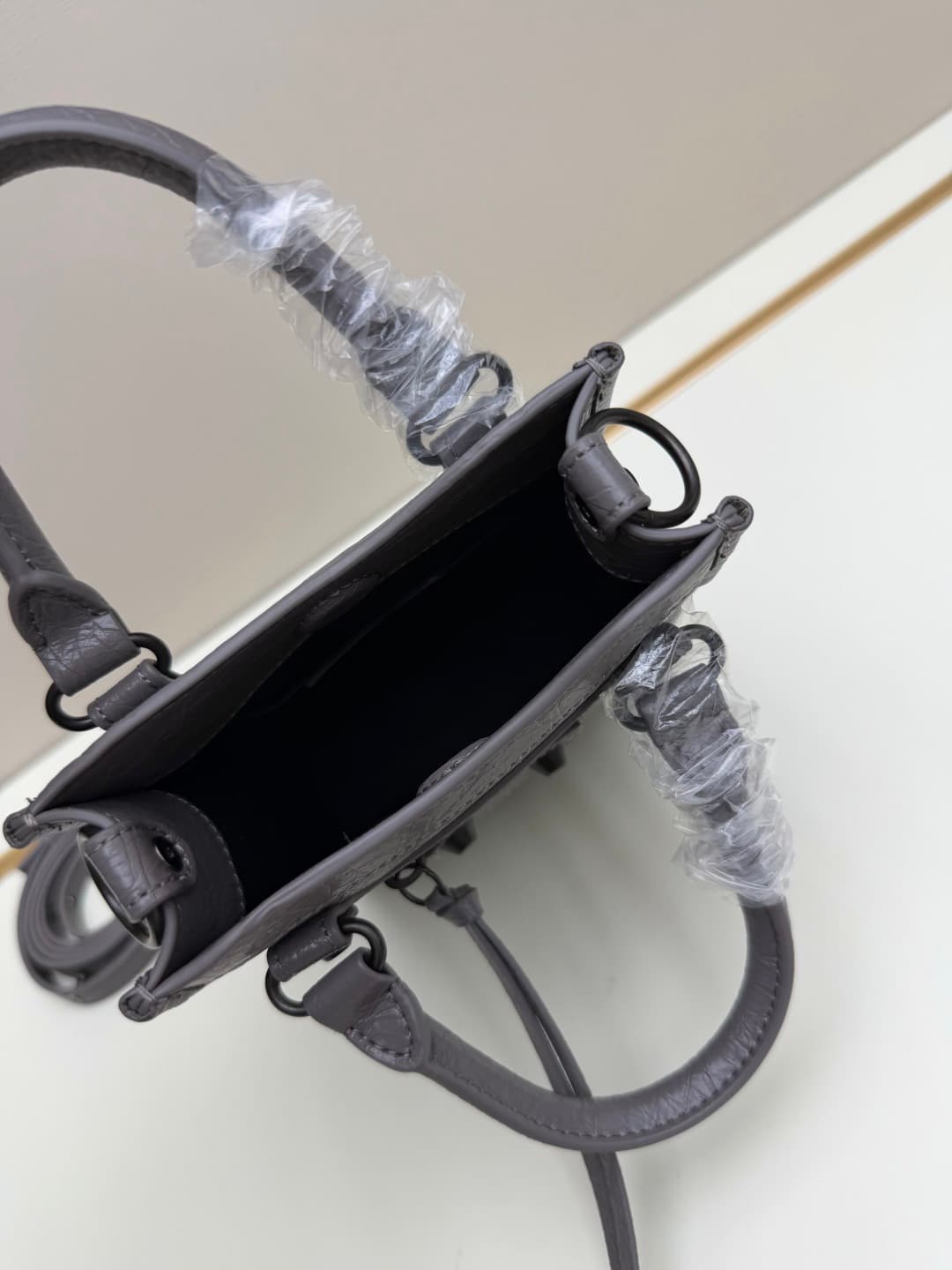 Balenciaga Le City Leather Tote Phone Holder Grey High