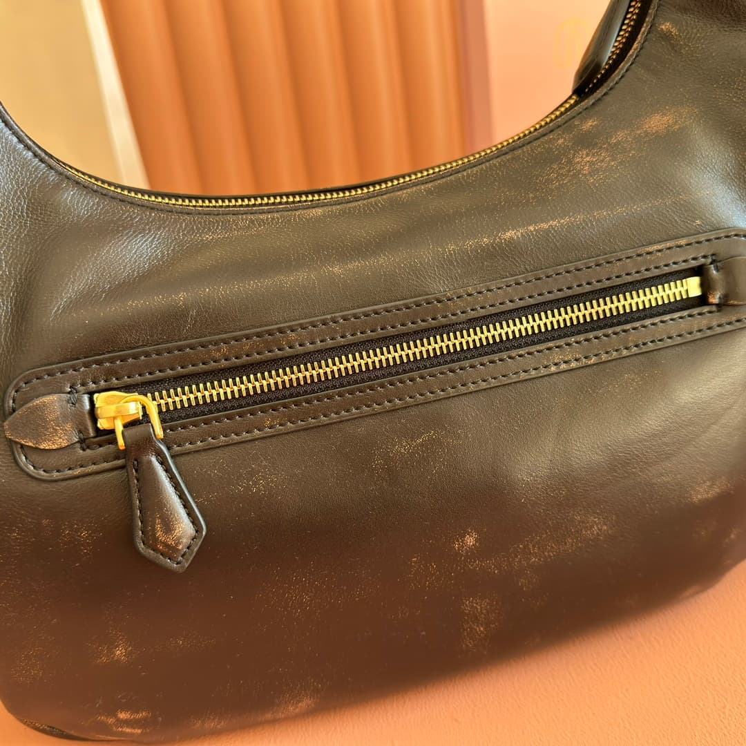 Miu Miu Pocket leather shoulder bag 5BC189 High