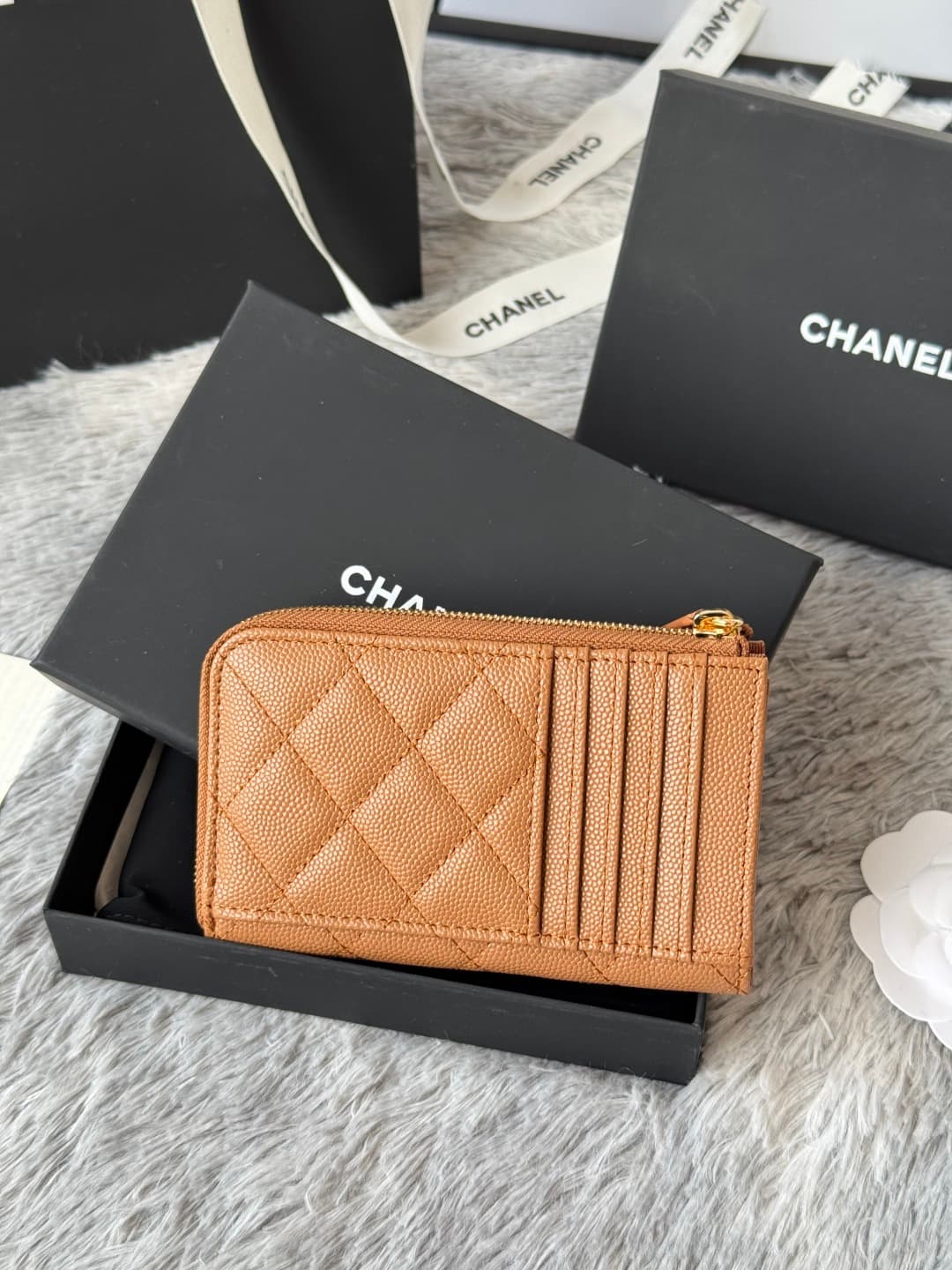 Chanel Classic Zipped Card Holder AP3179 A